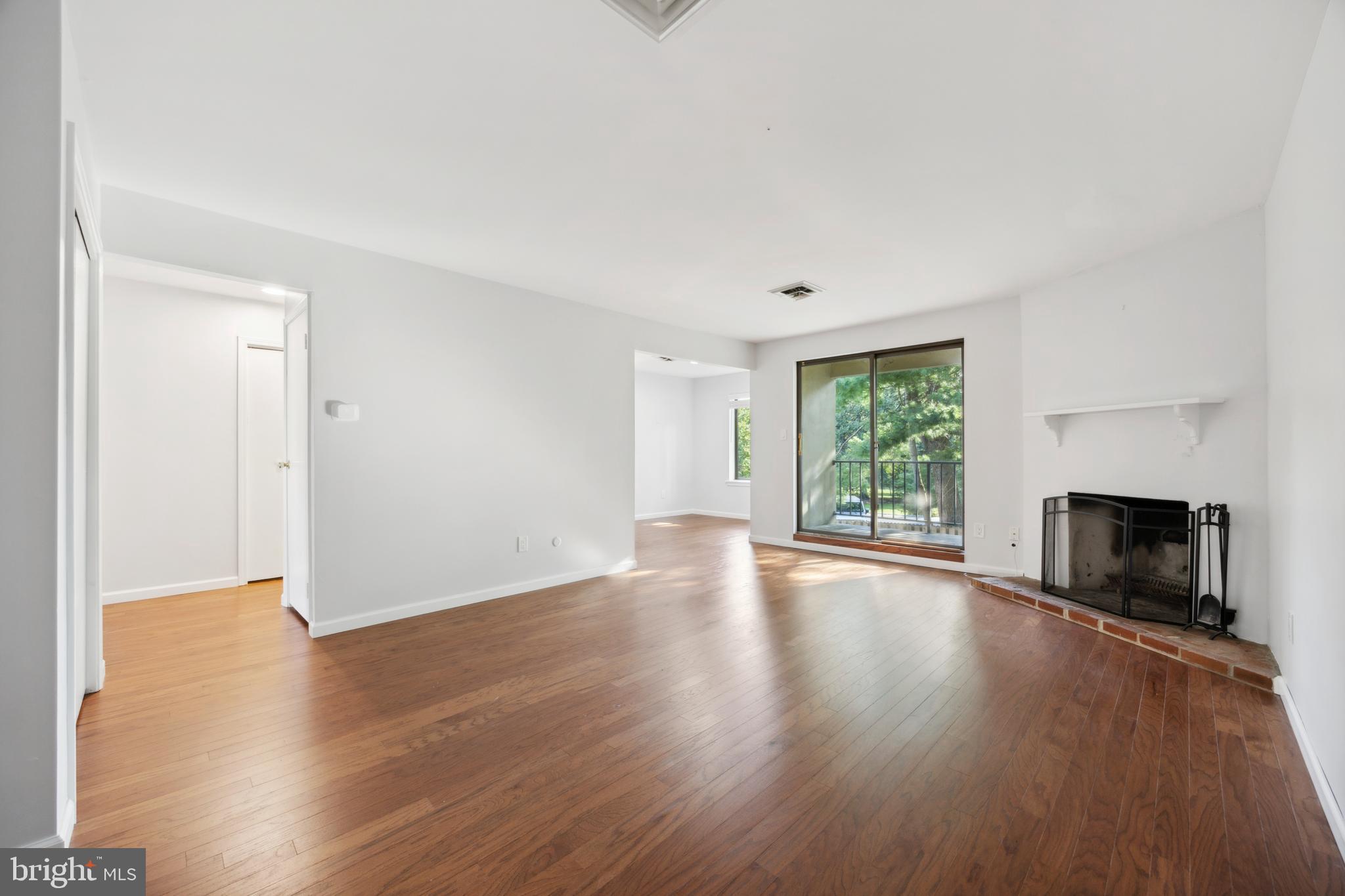 411 W CONESTOGA ROAD 27