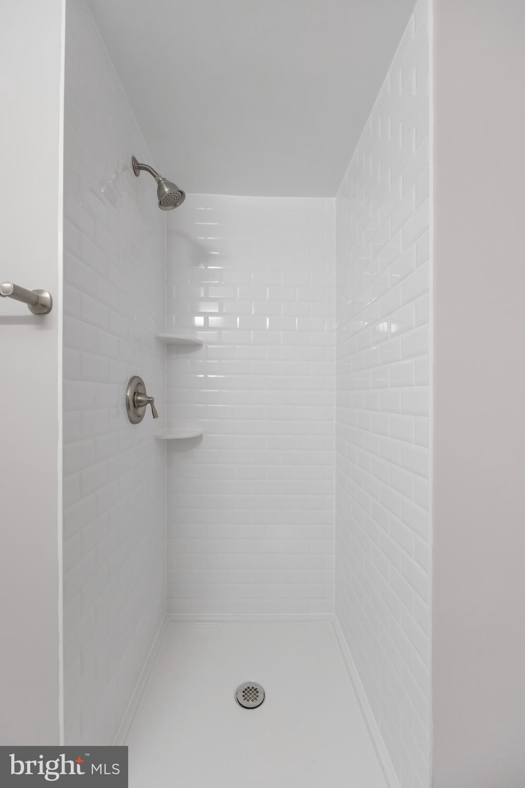 DEVON GREEN - Residential