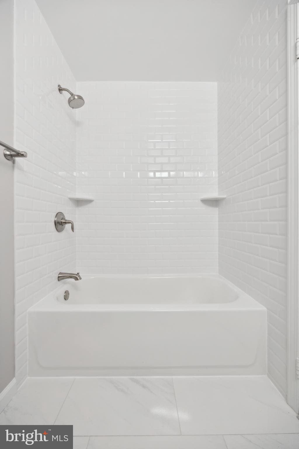 DEVON GREEN - Residential