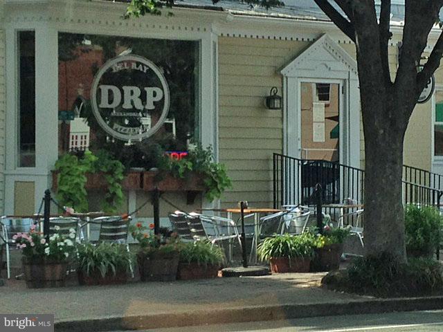 BIRDIE MAY MASON - Residential Lease