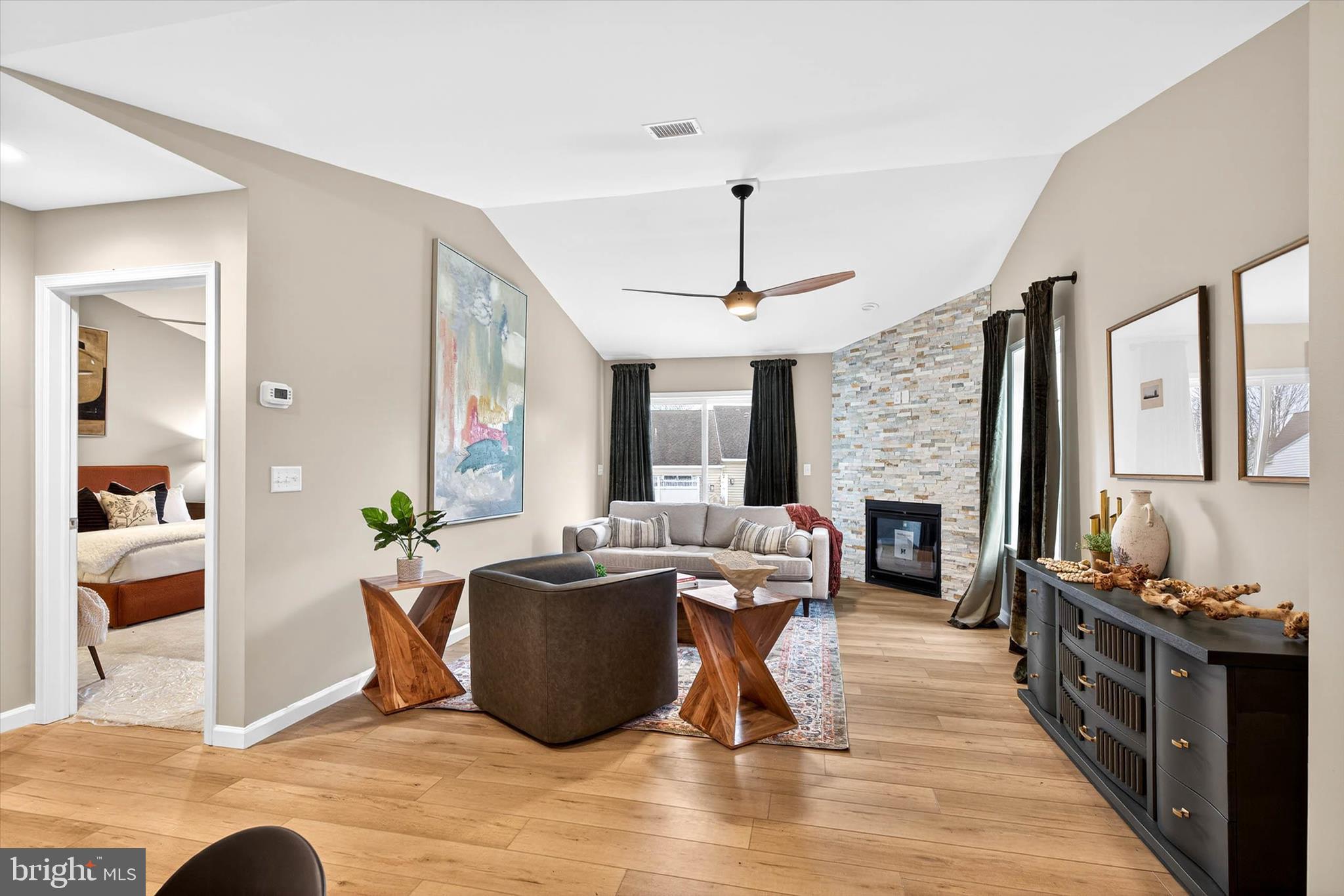 SOUTHERN VILLAGE - Residential