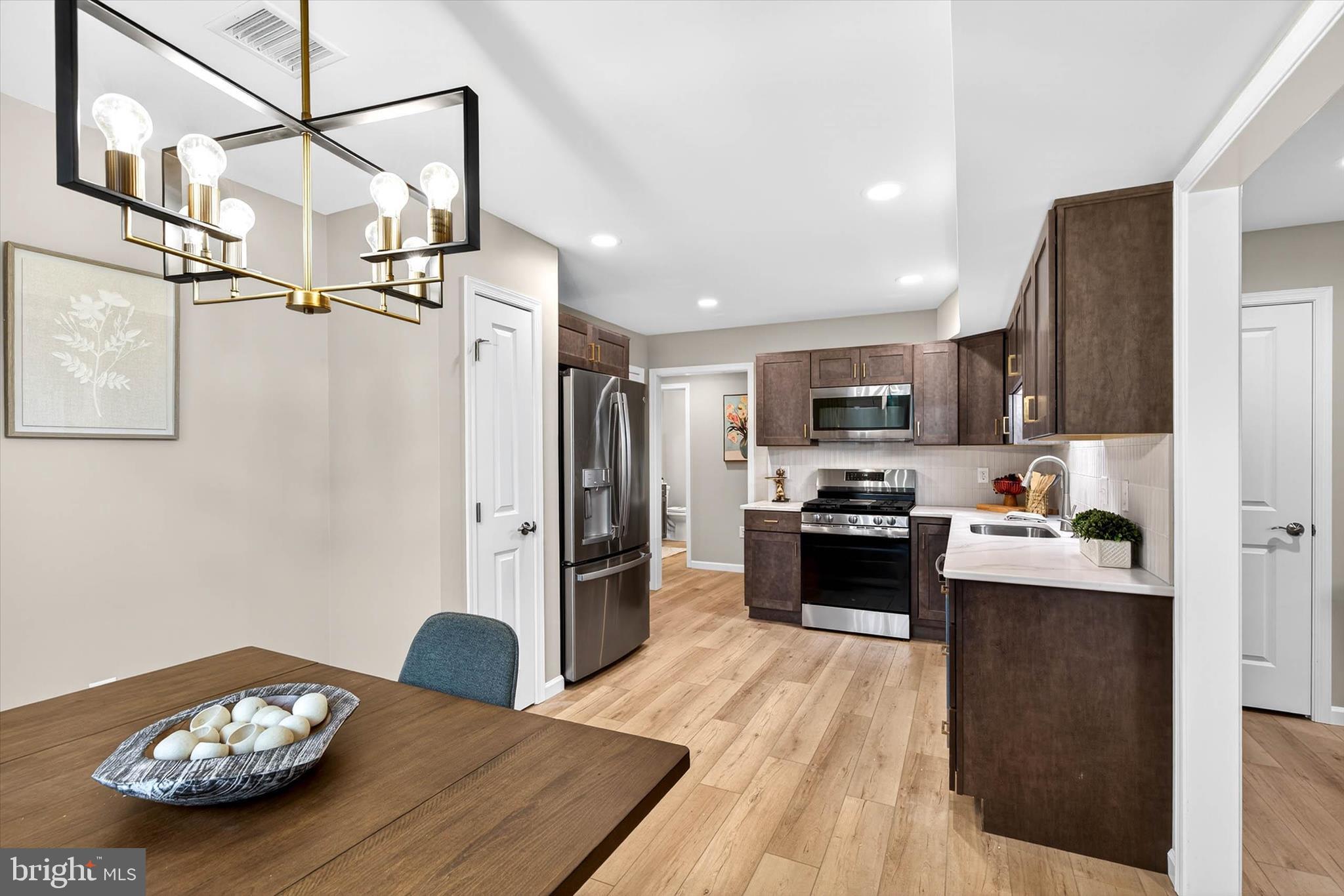 SOUTHERN VILLAGE - Residential