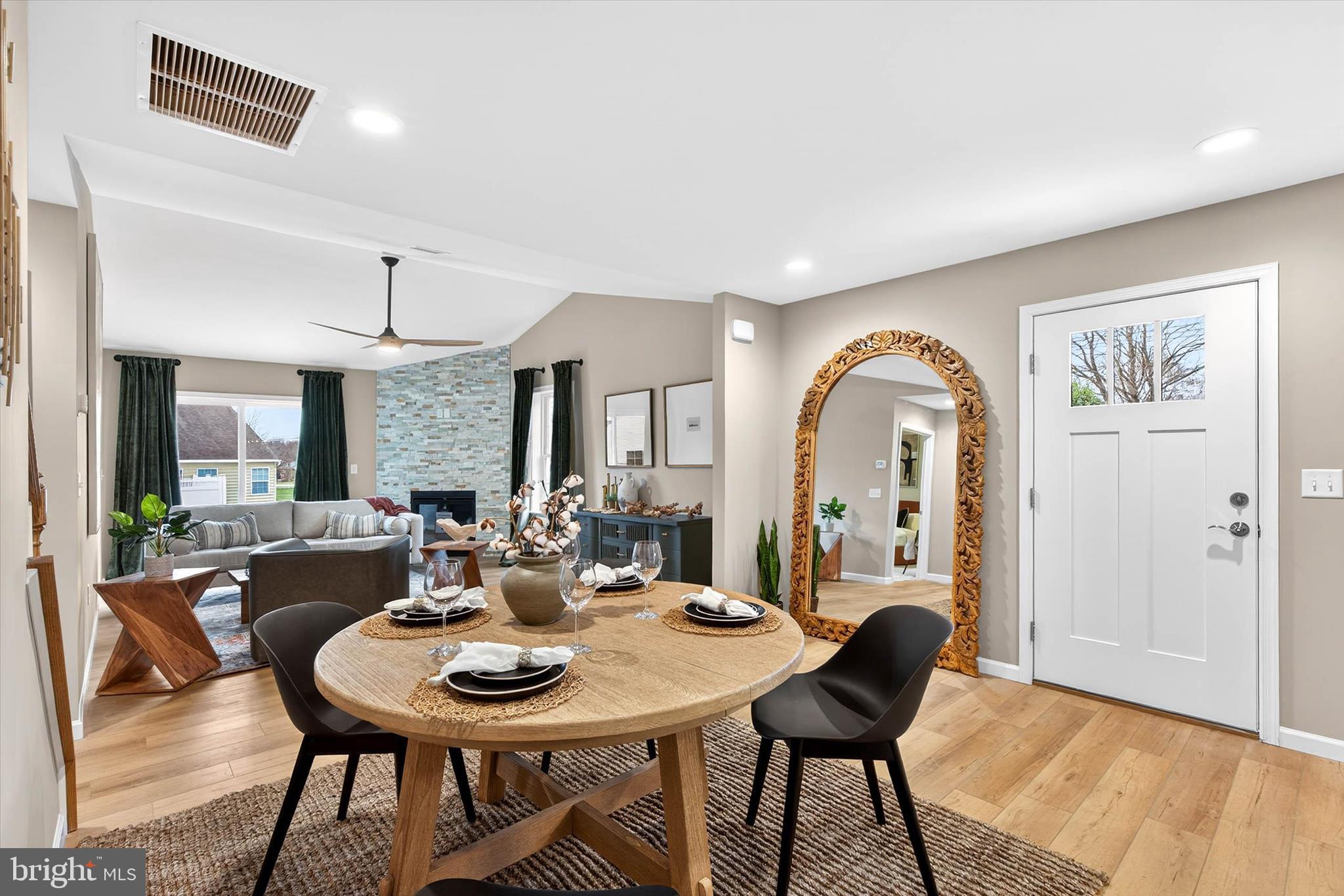 SOUTHERN VILLAGE - Residential