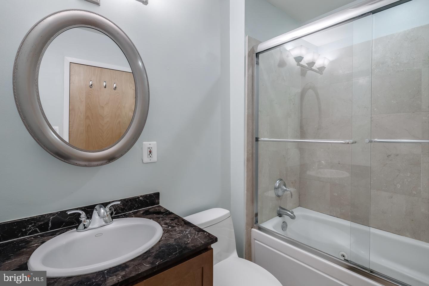 POINT BREEZE - Residential Lease