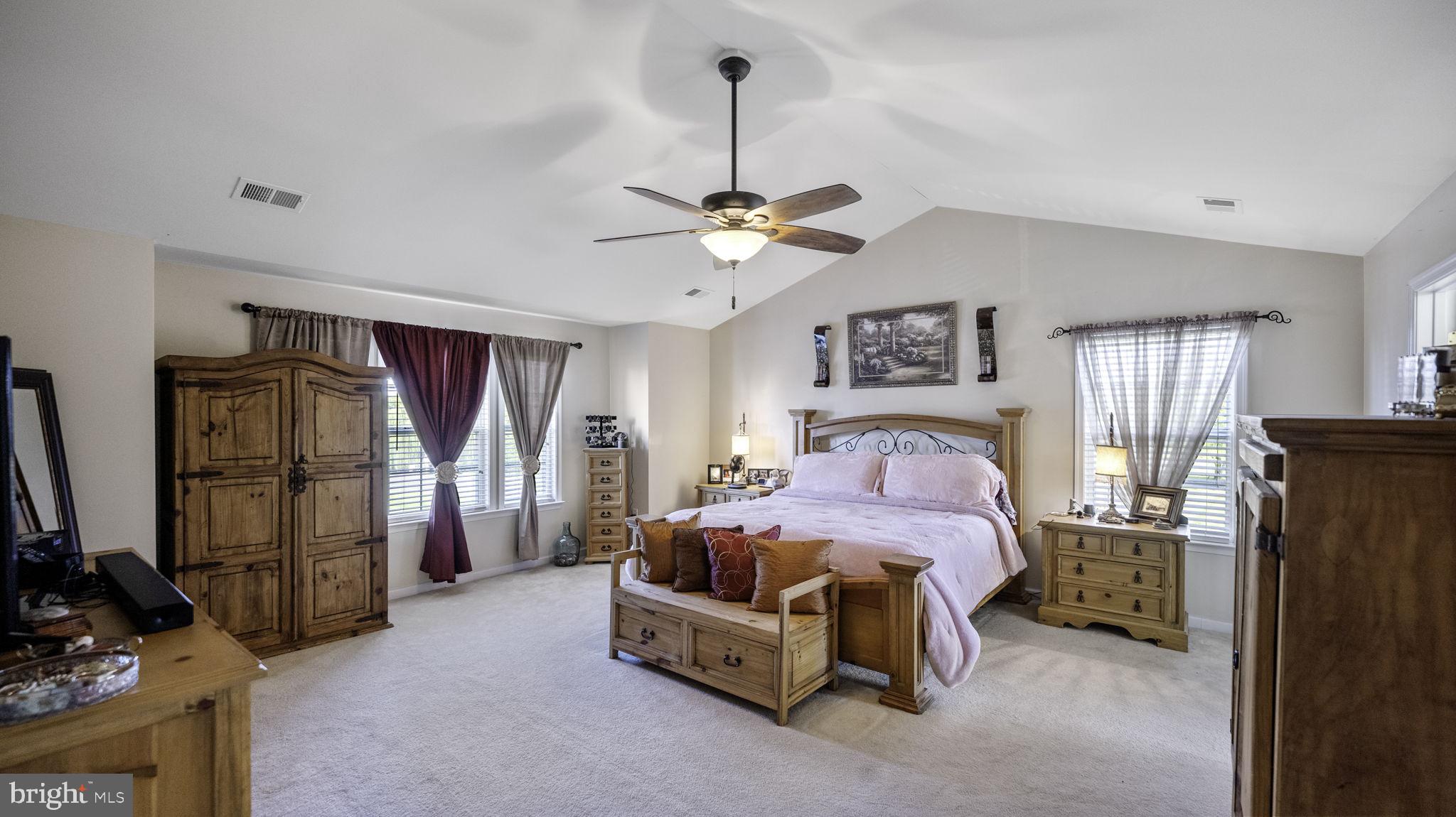 SPRUCE HILL ESTATES - Residential