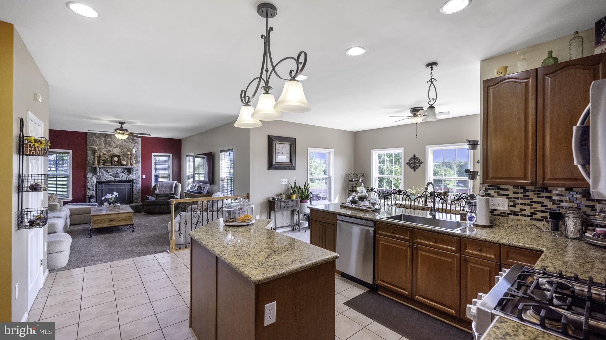 SPRUCE HILL ESTATES - Residential