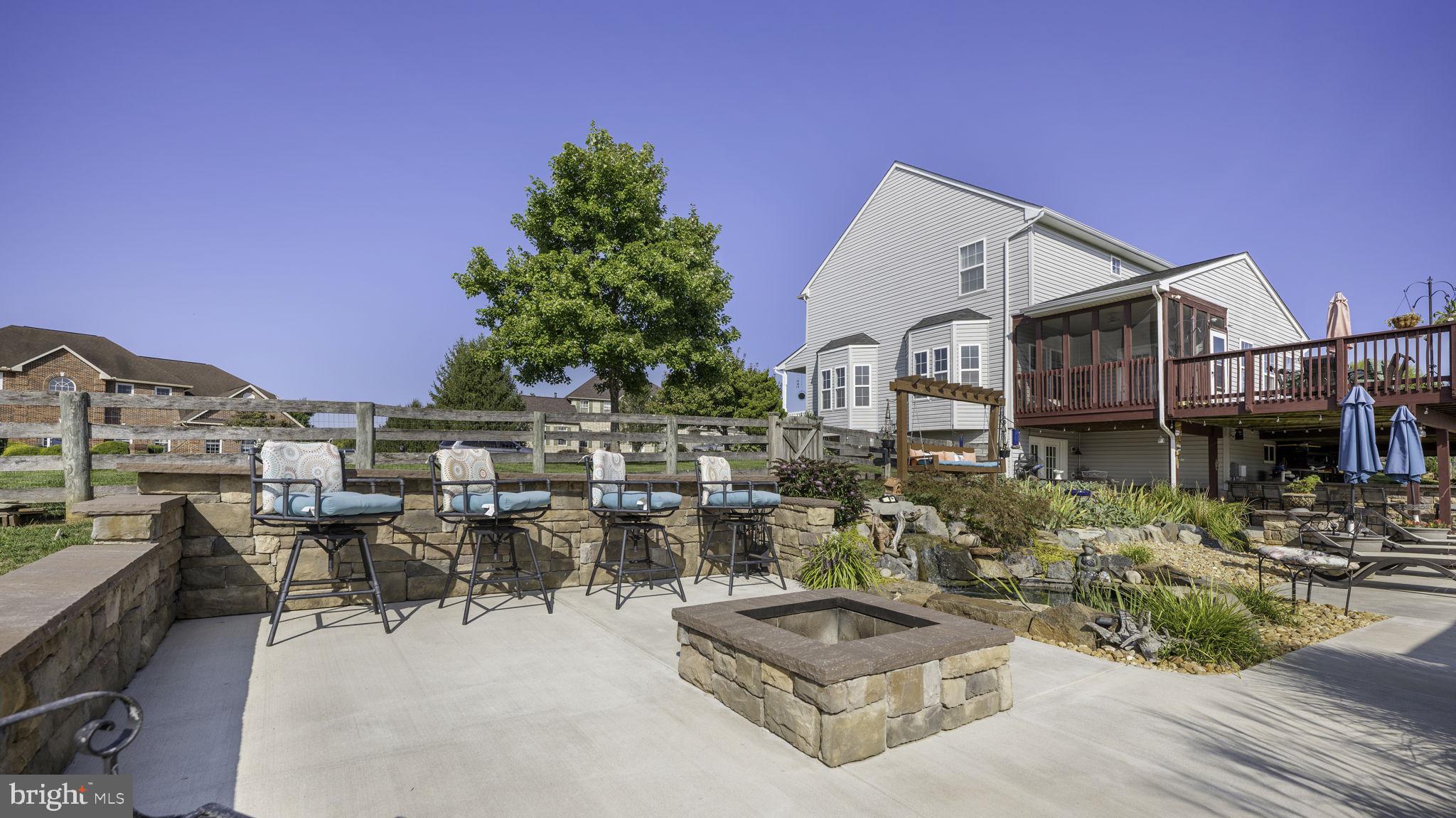 SPRUCE HILL ESTATES - Residential