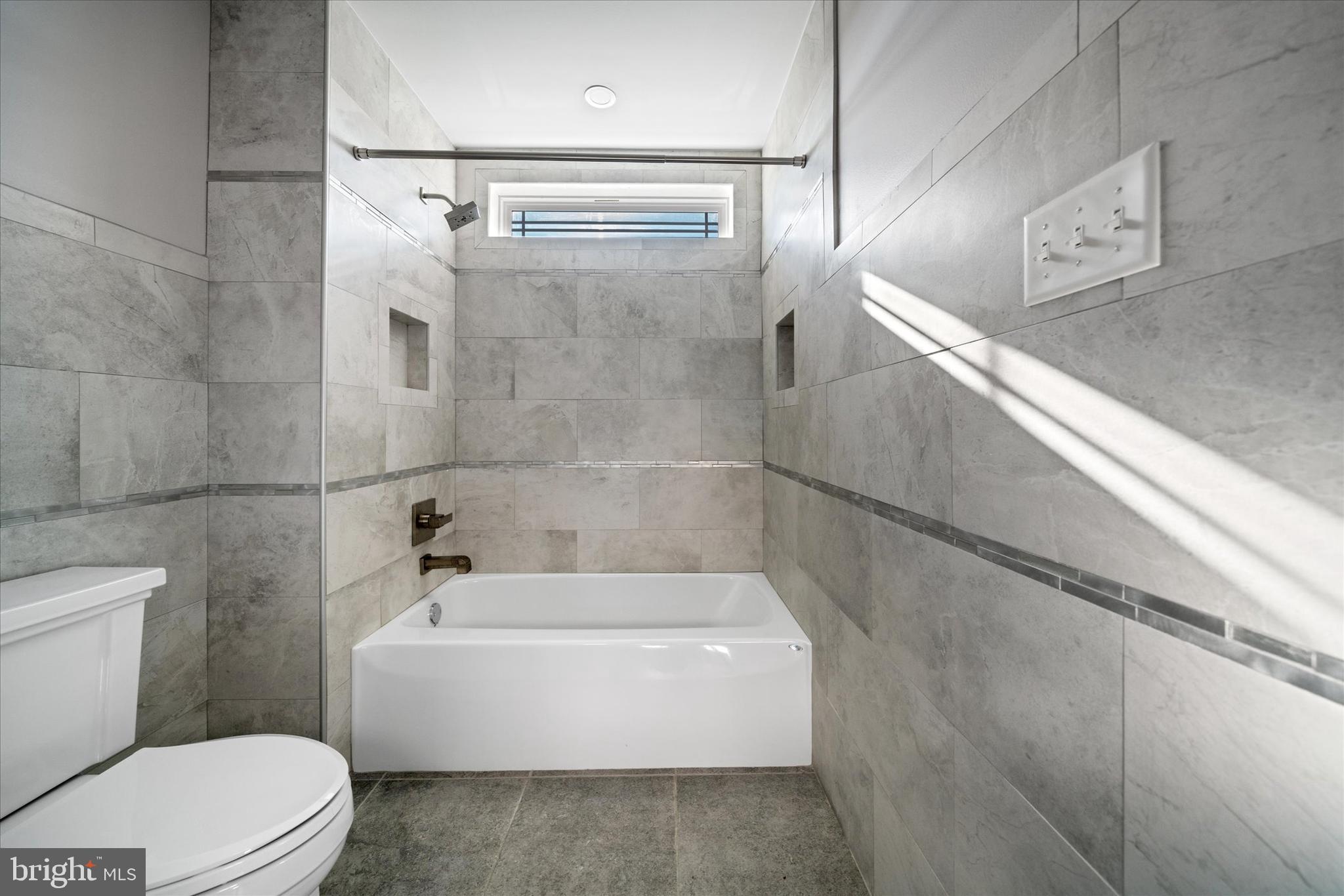 GREEN VALLEY CROSS - Residential