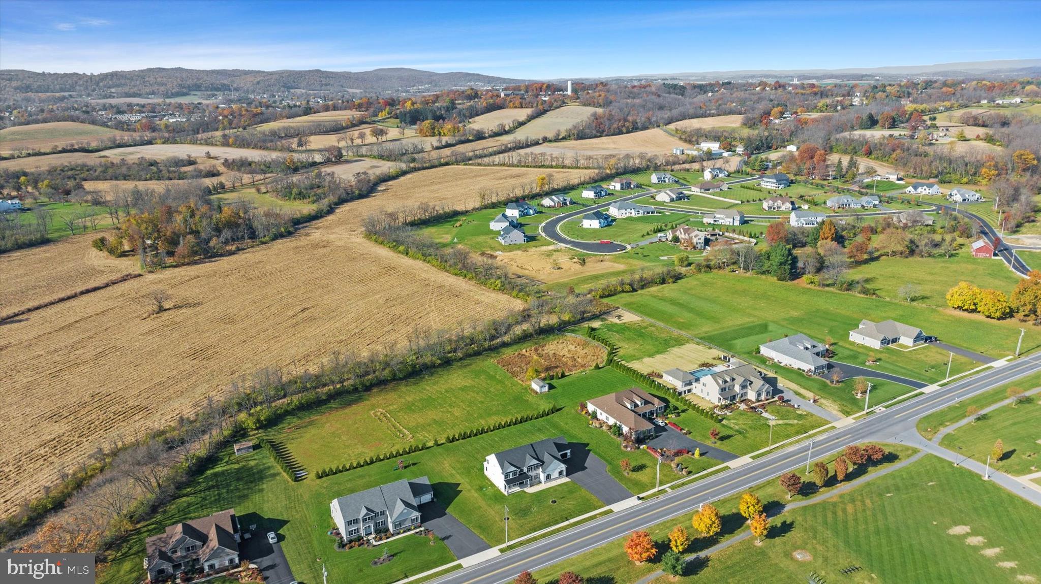 GREEN VALLEY CROSS - Residential