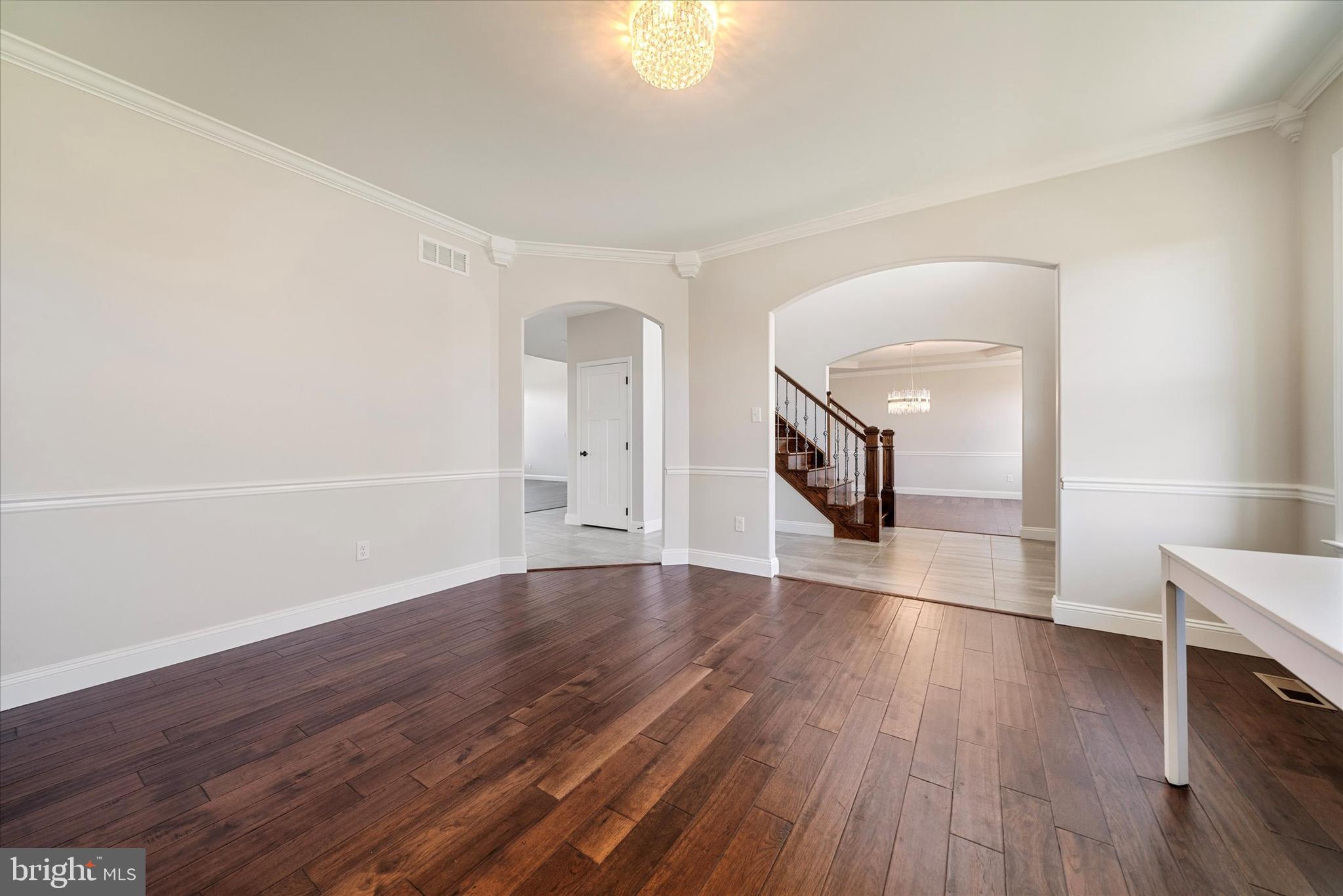 GREEN VALLEY CROSS - Residential