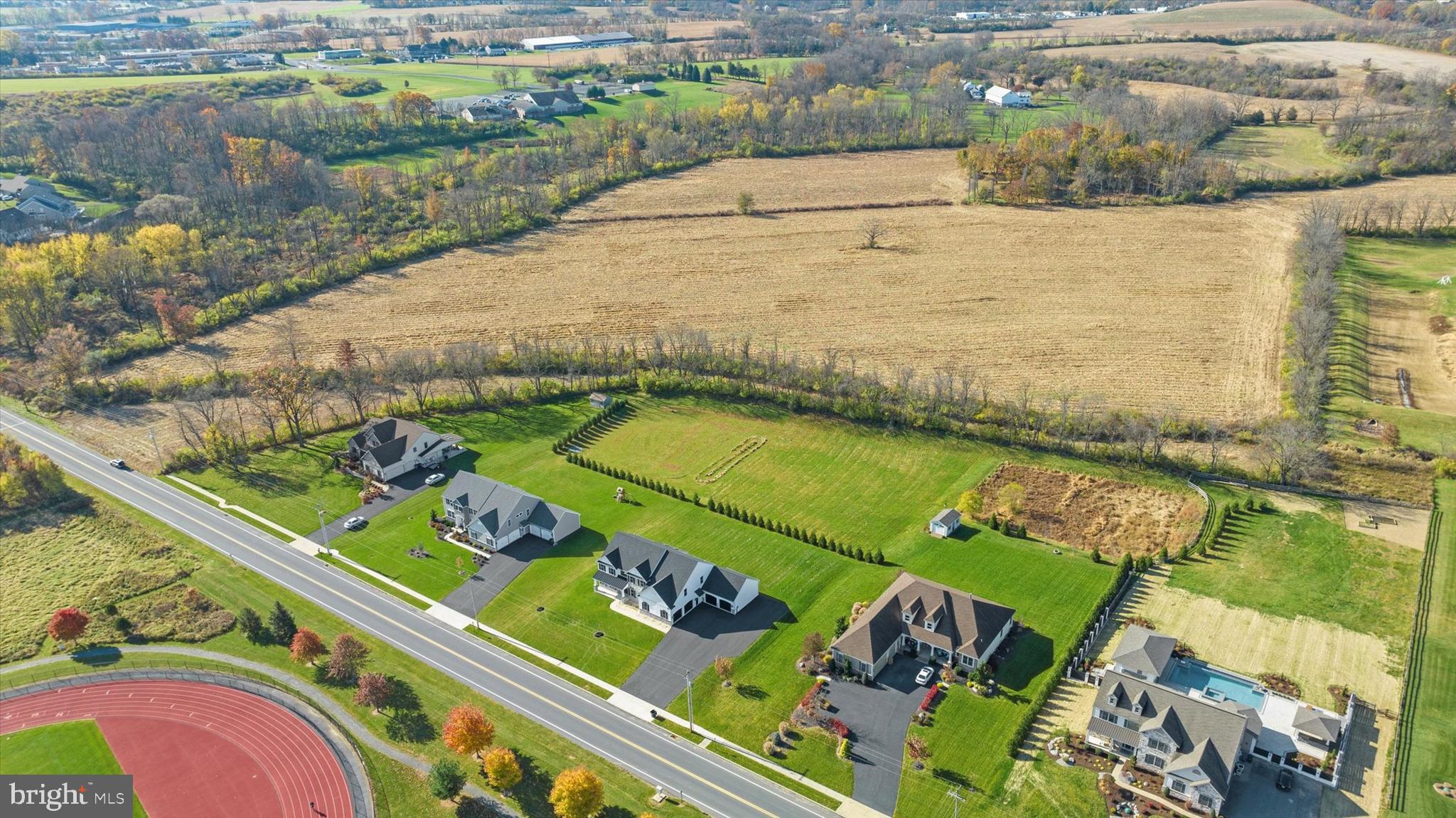 GREEN VALLEY CROSS - Residential