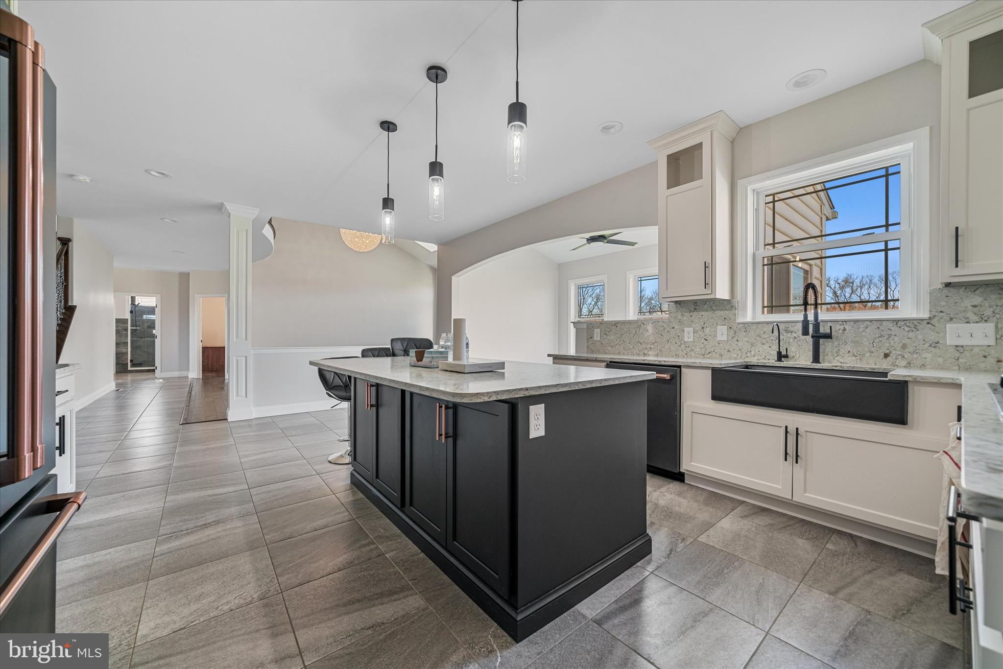 GREEN VALLEY CROSS - Residential