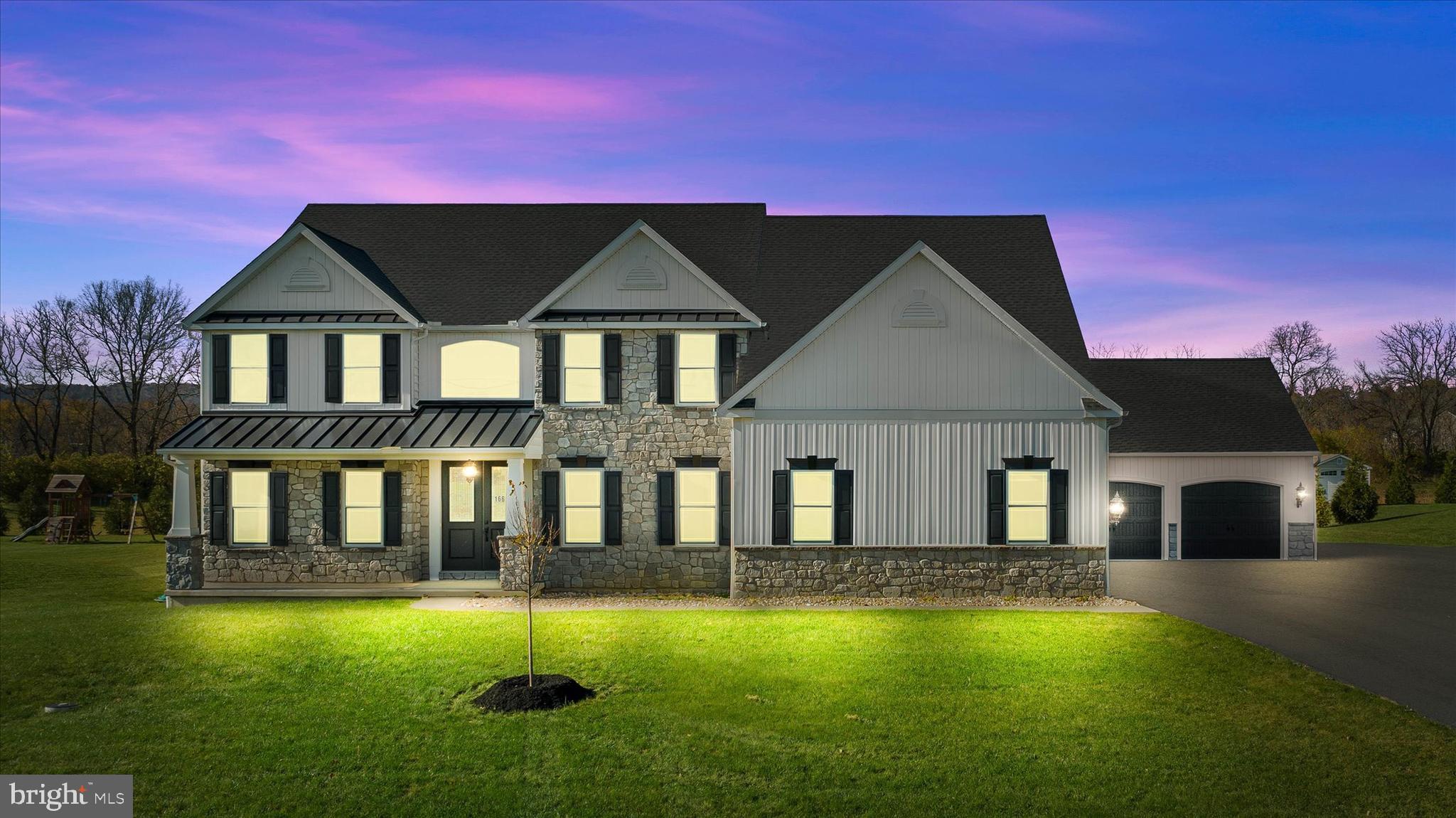 GREEN VALLEY CROSS - Residential