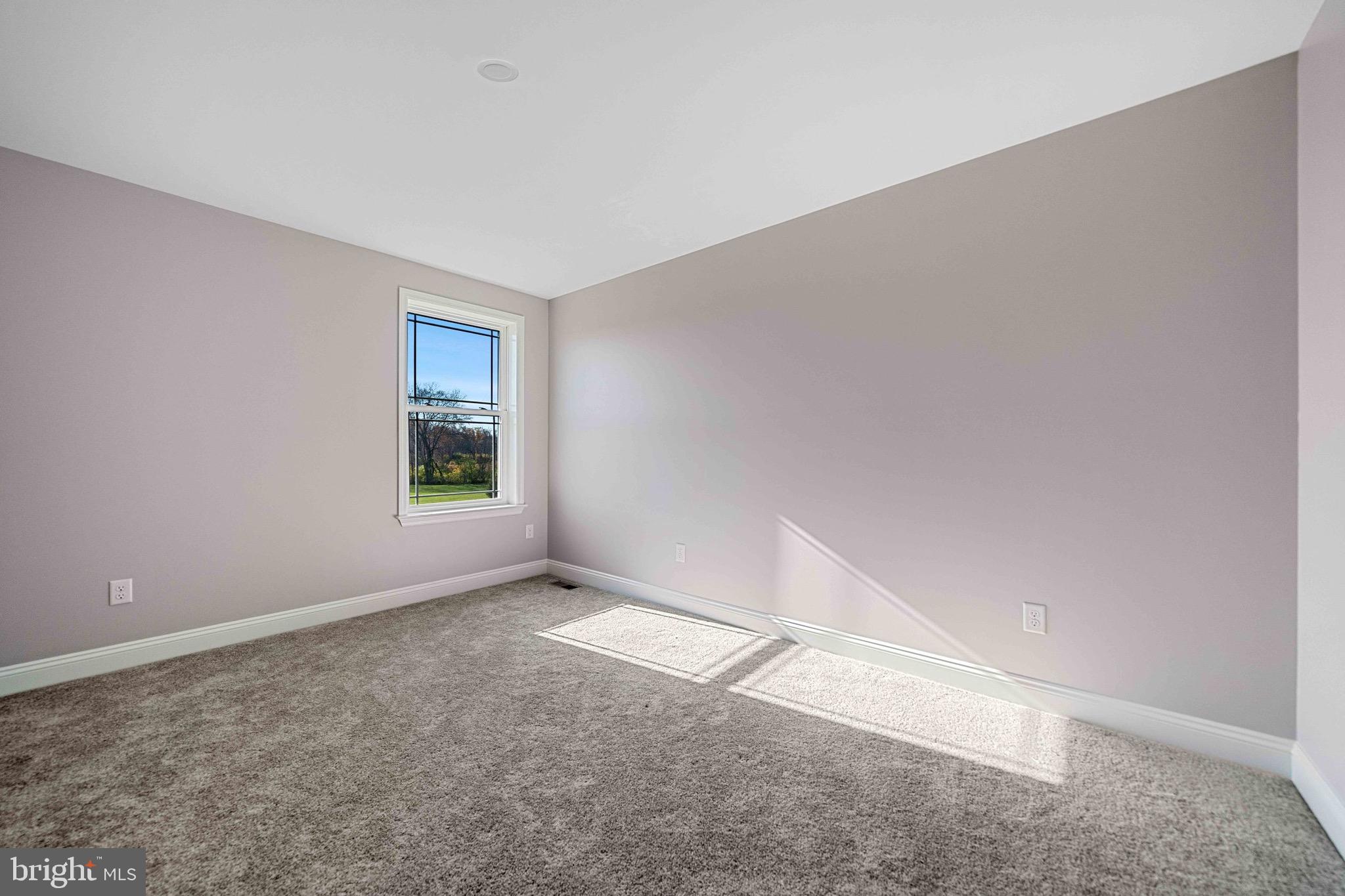 GREEN VALLEY CROSS - Residential