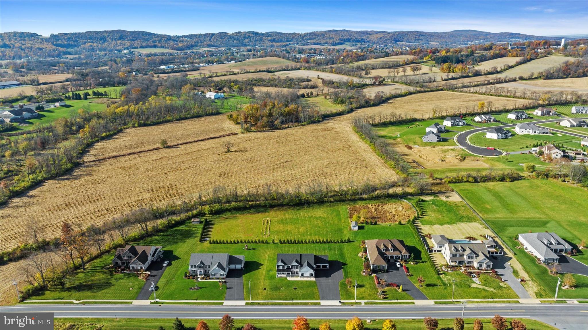 GREEN VALLEY CROSS - Residential