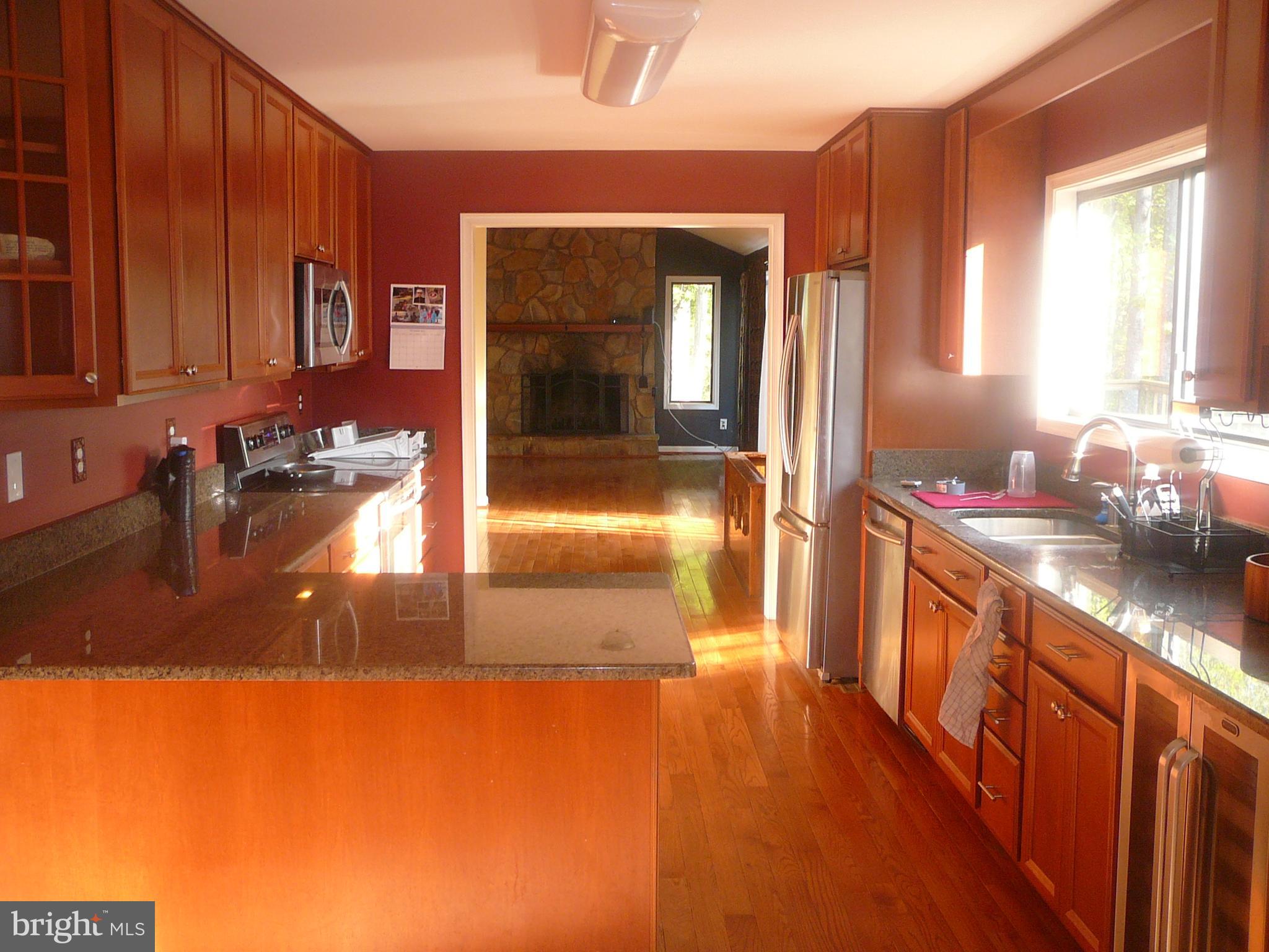 RIVER DOWNS - Residential