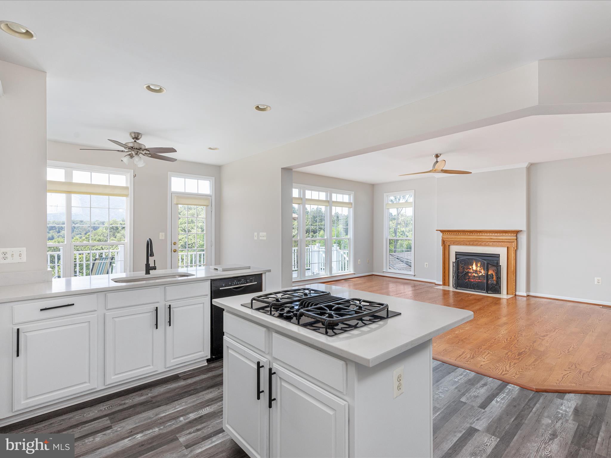 OXBOW ESTATES - Residential