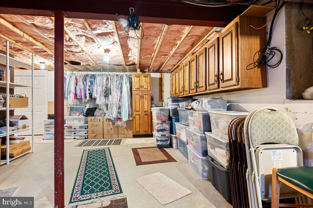 CHESAPEAKE MEADOW - Residential