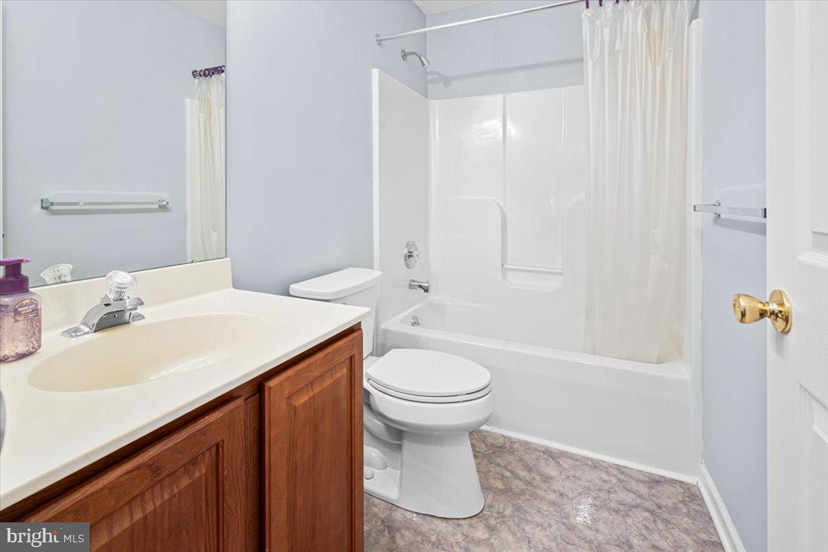 CHESAPEAKE MEADOW - Residential