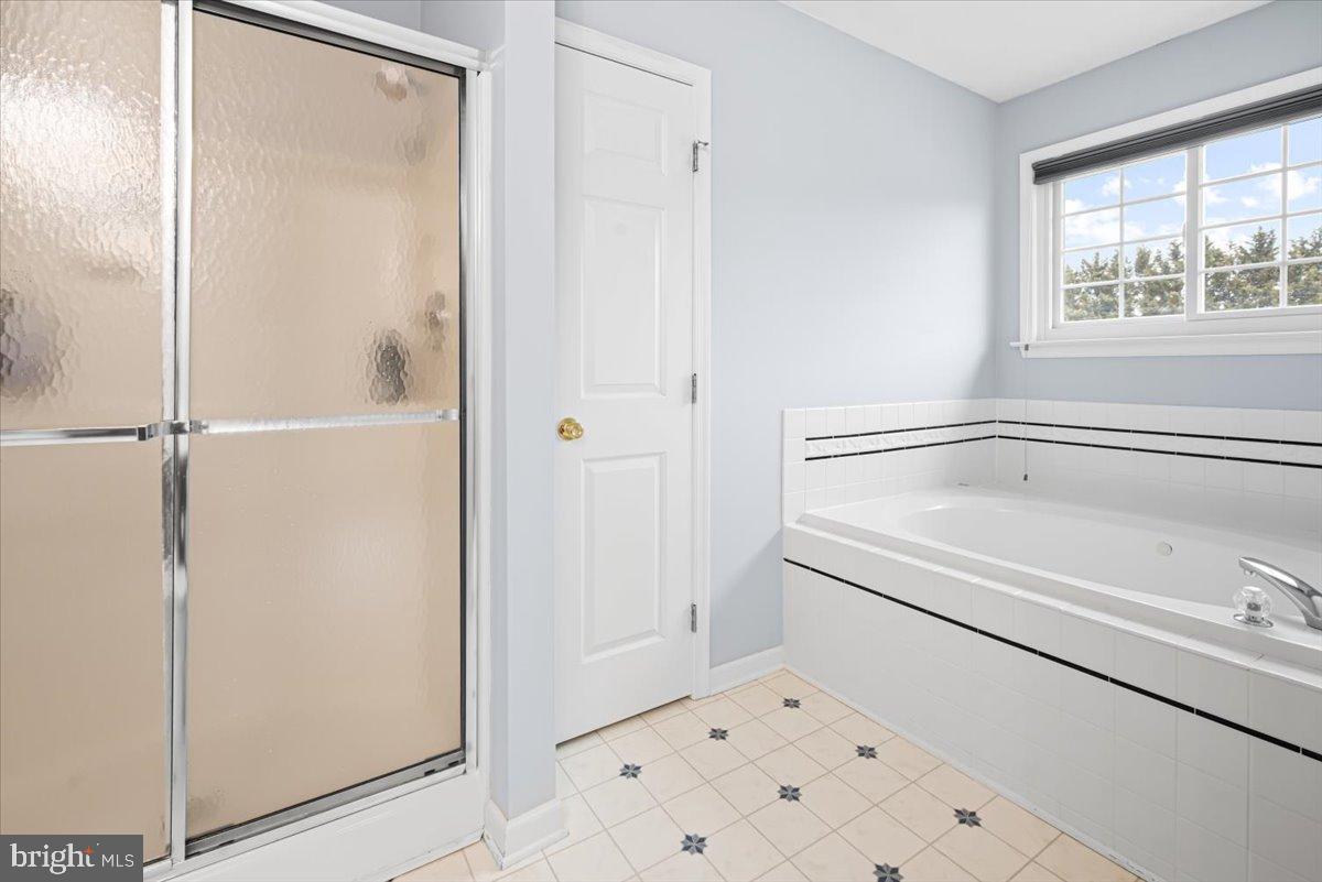 CHESAPEAKE MEADOW - Residential