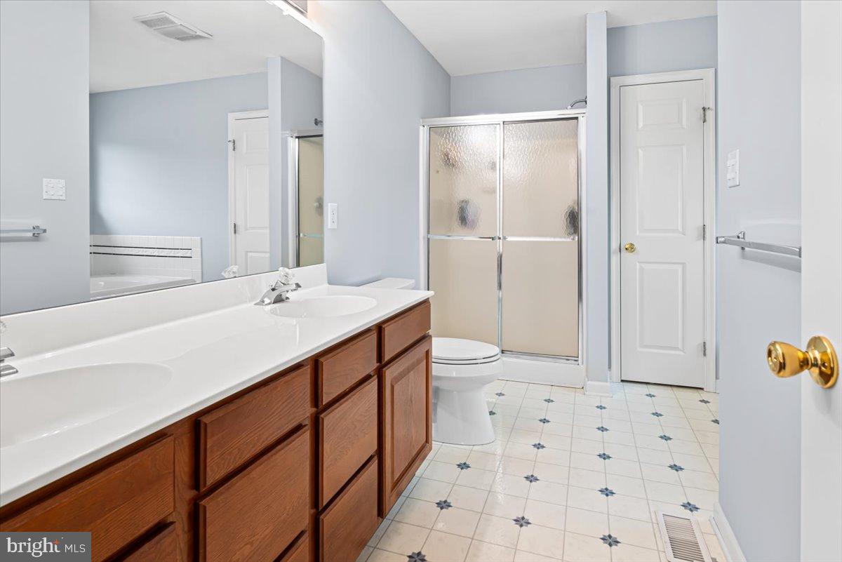 CHESAPEAKE MEADOW - Residential