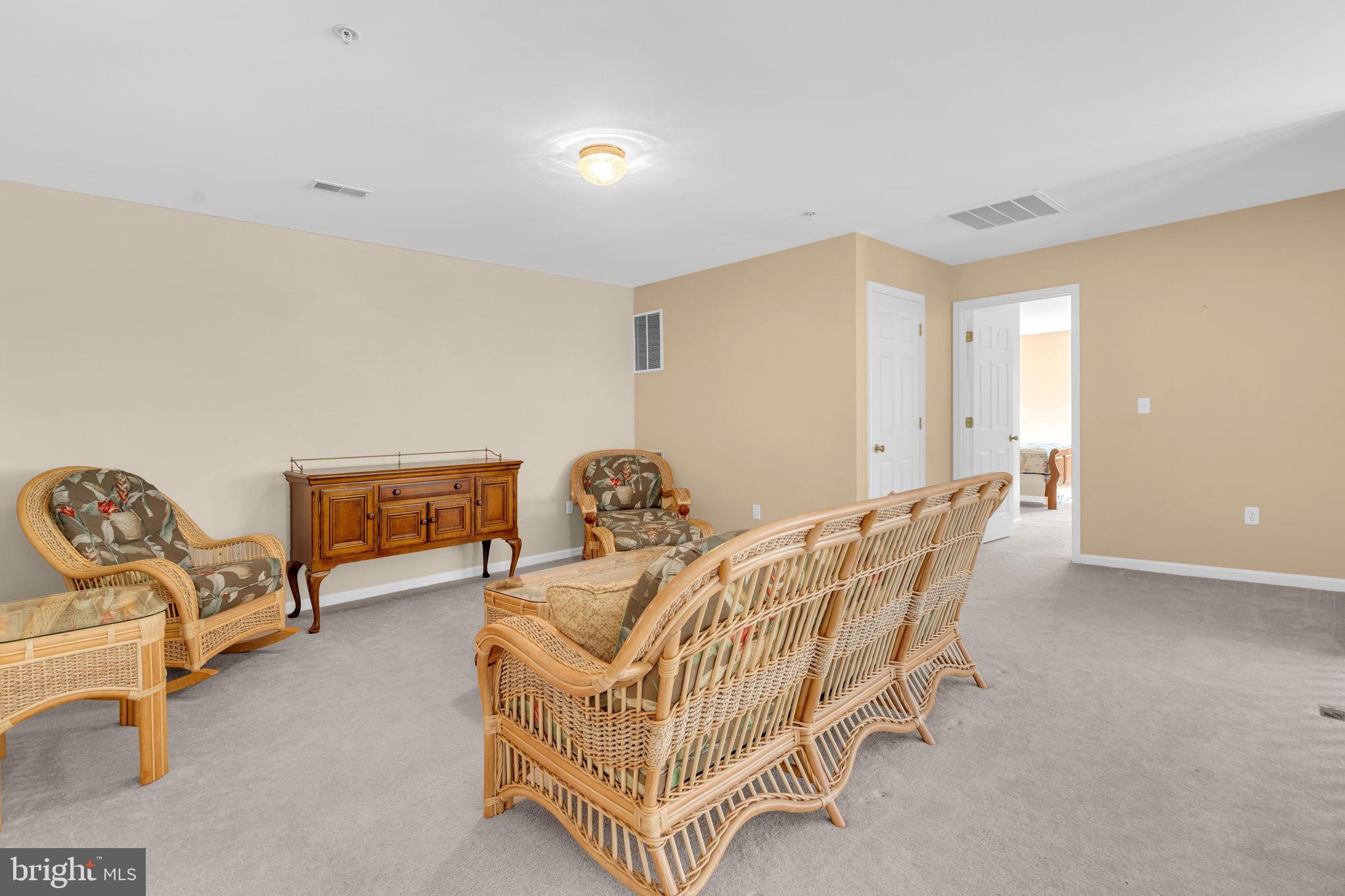 WINDWARD HARBOUR AT SOLOMONS - Residential Lease