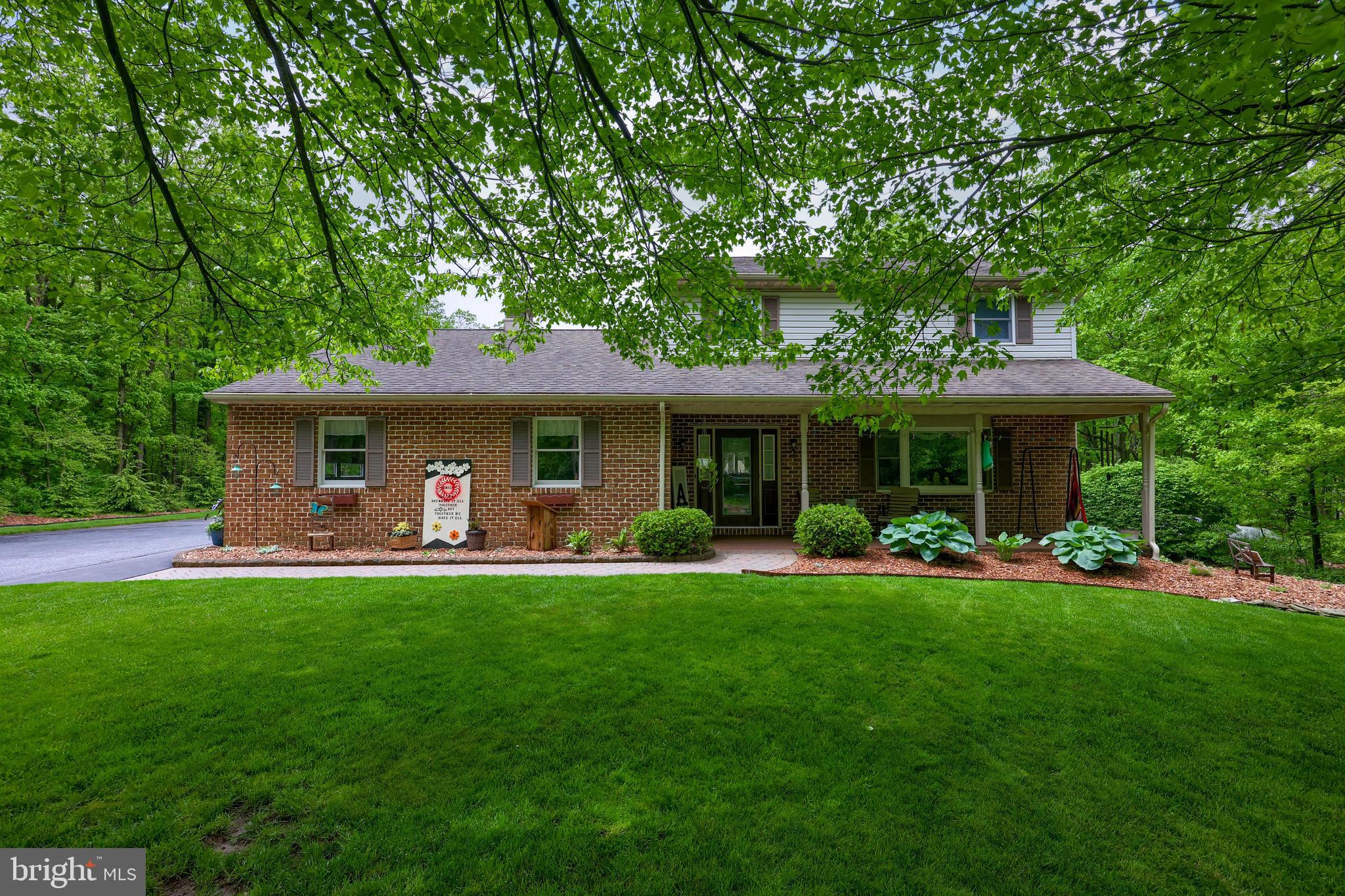 EAST EARL TWP - Residential