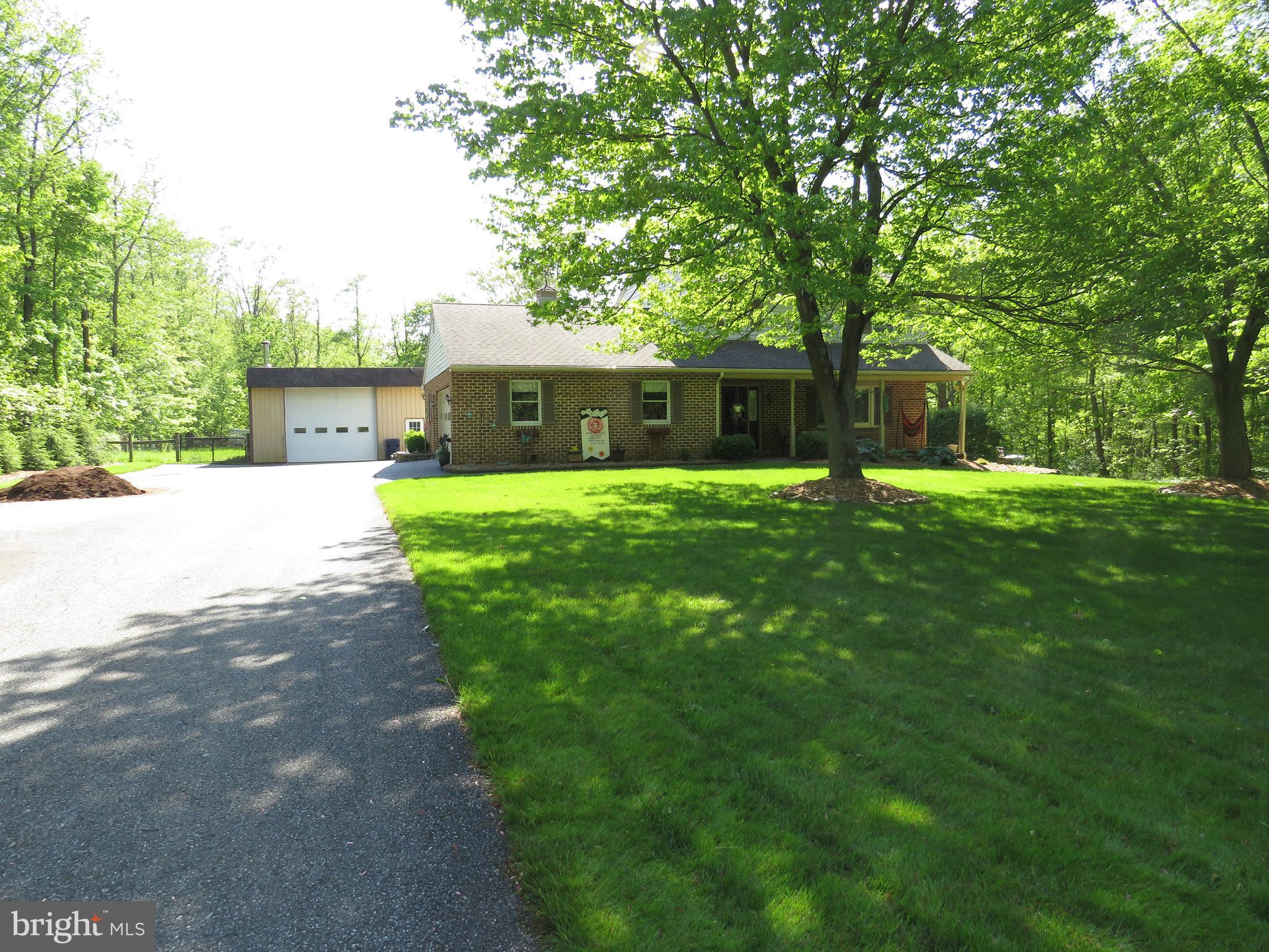 EAST EARL TWP - Residential