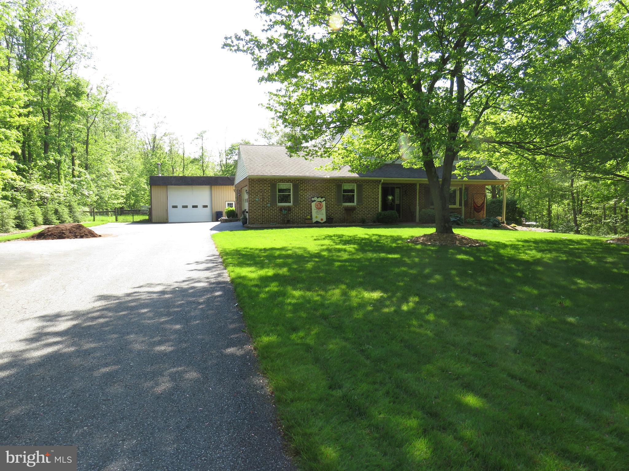 EAST EARL TWP - Residential