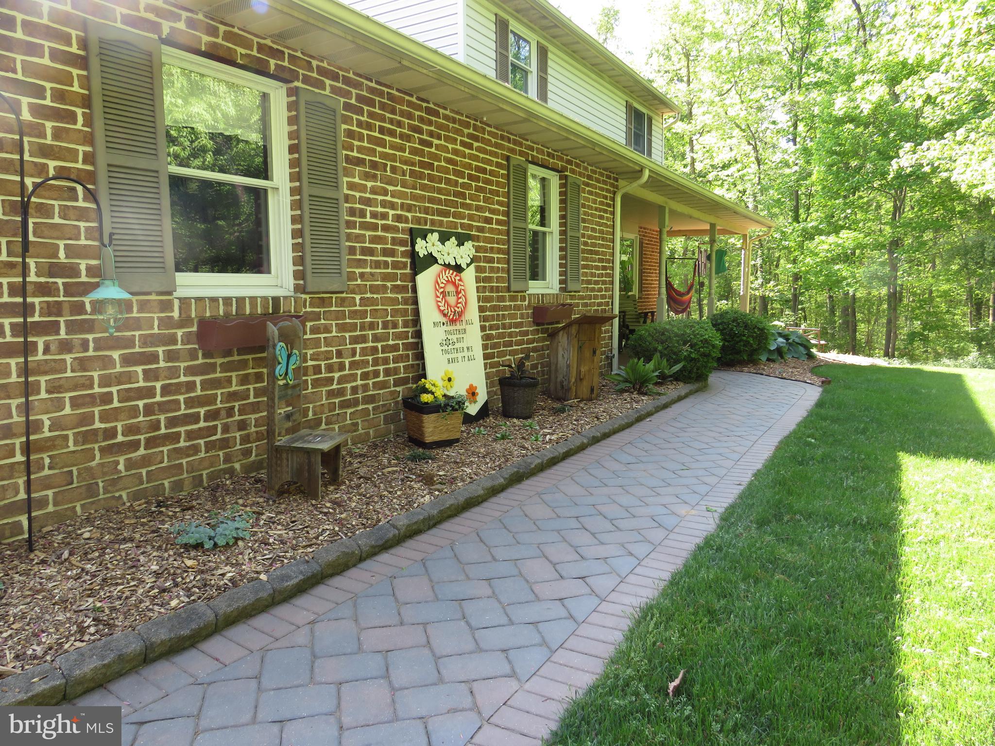 EAST EARL TWP - Residential