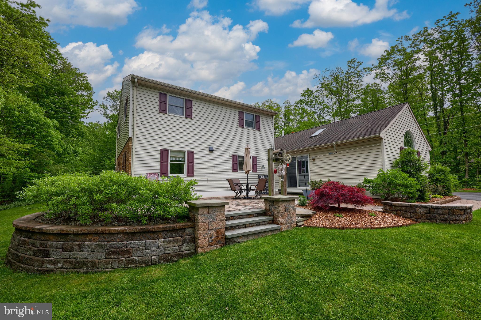 EAST EARL TWP - Residential