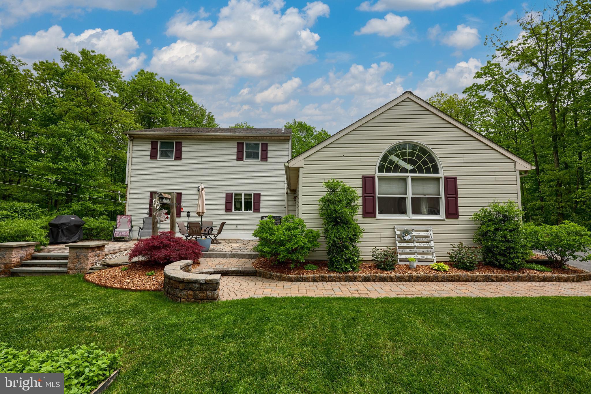 EAST EARL TWP - Residential