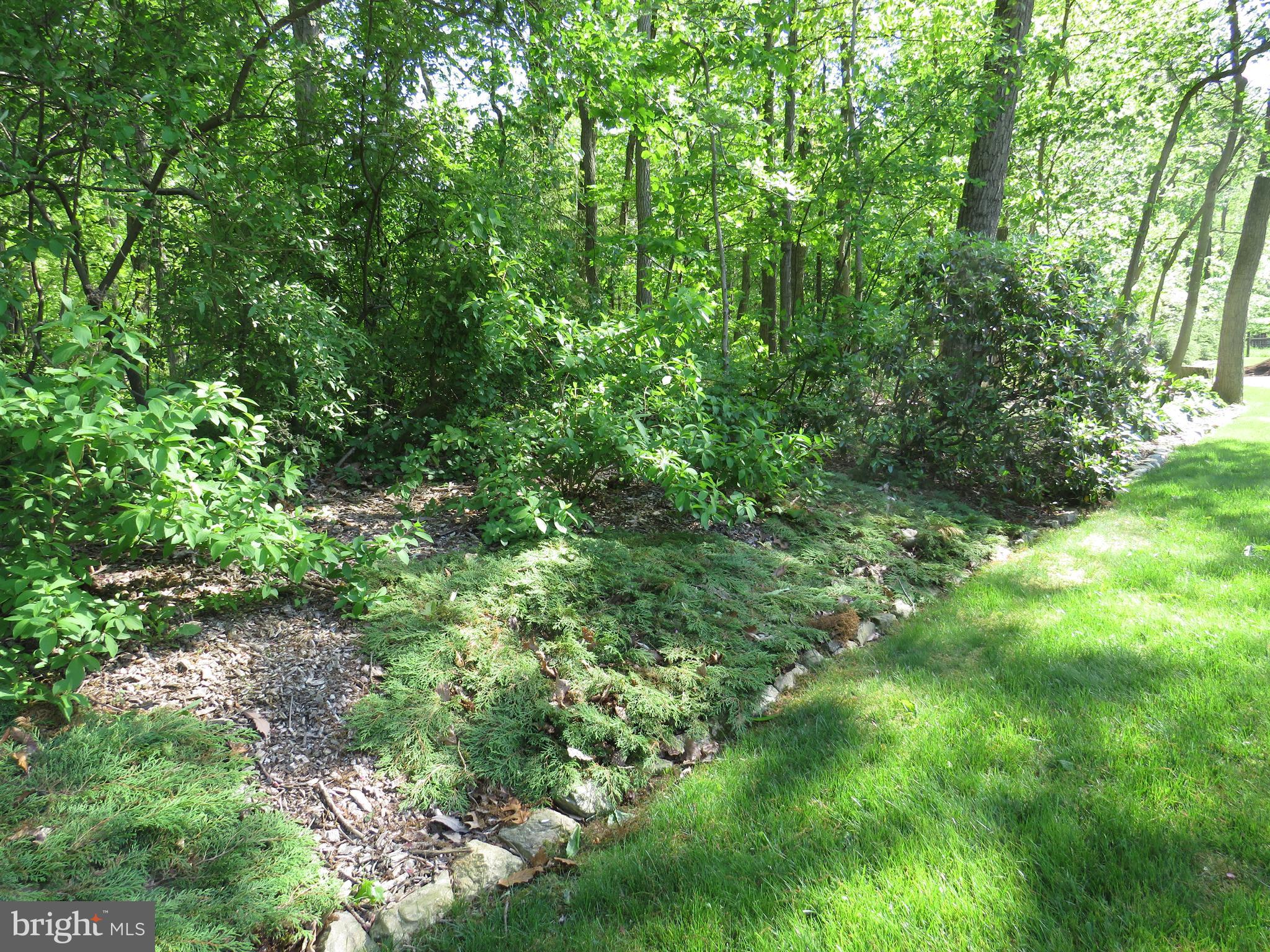 EAST EARL TWP - Residential