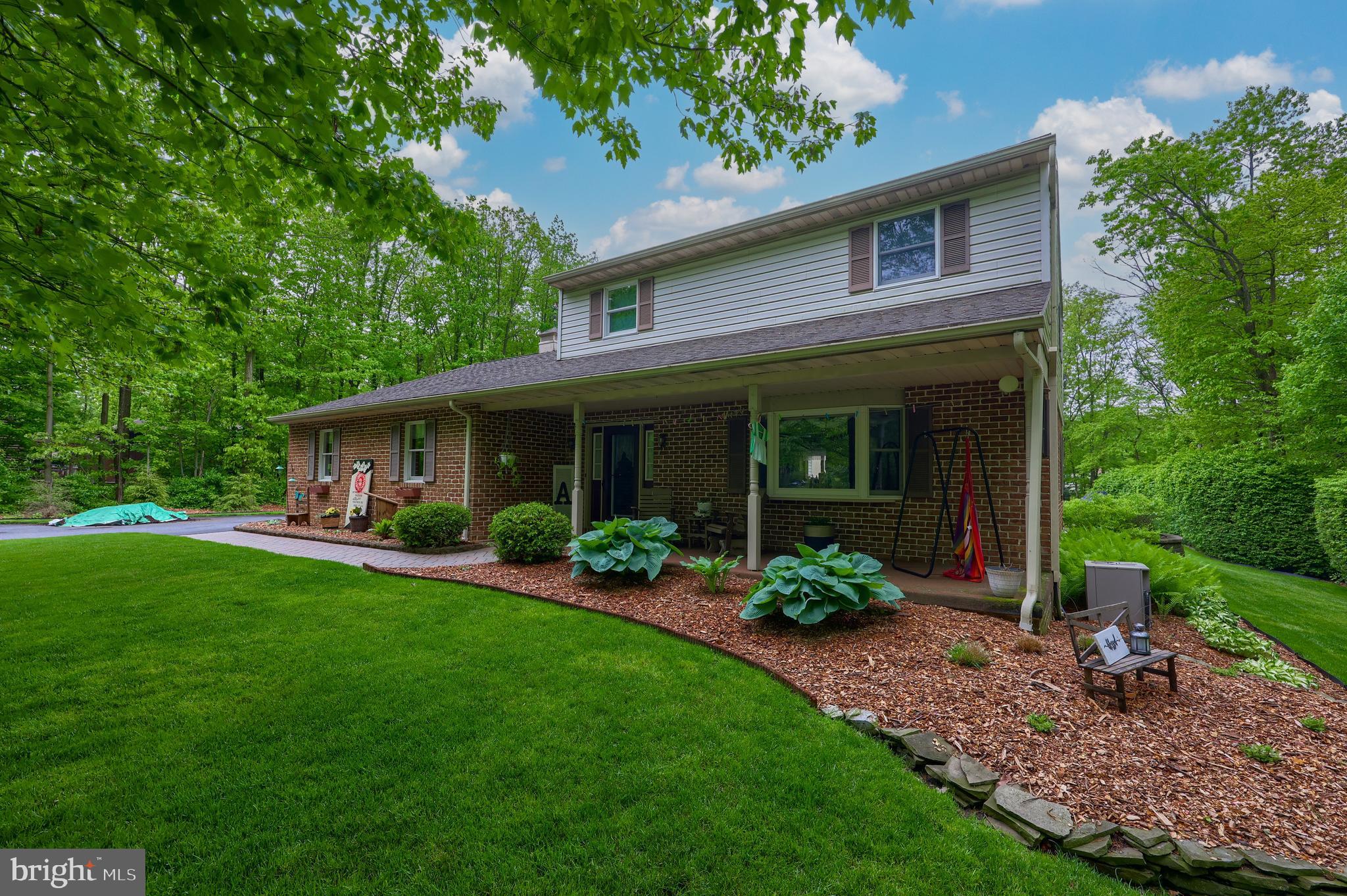 EAST EARL TWP - Residential