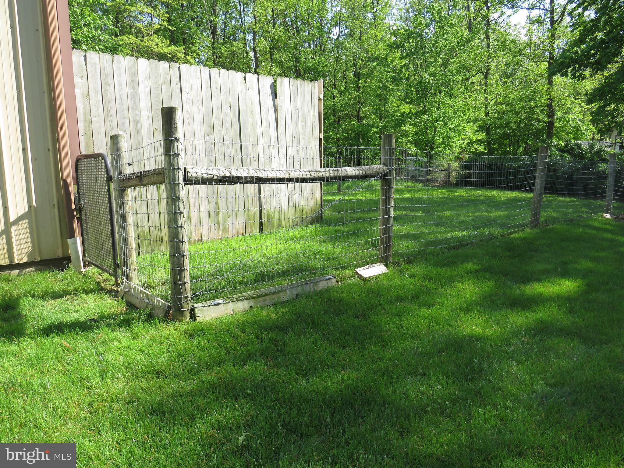 EAST EARL TWP - Residential