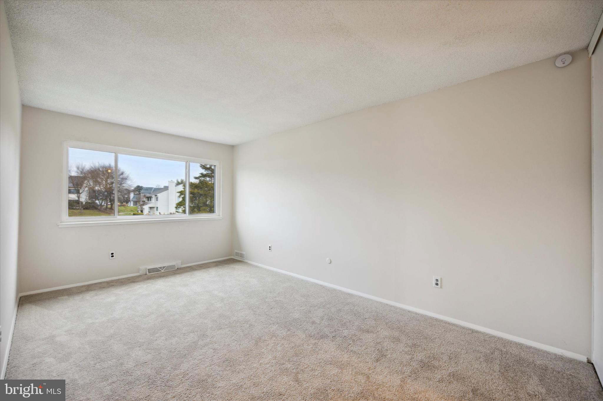 TOWAMENCIN CONDOS - Residential