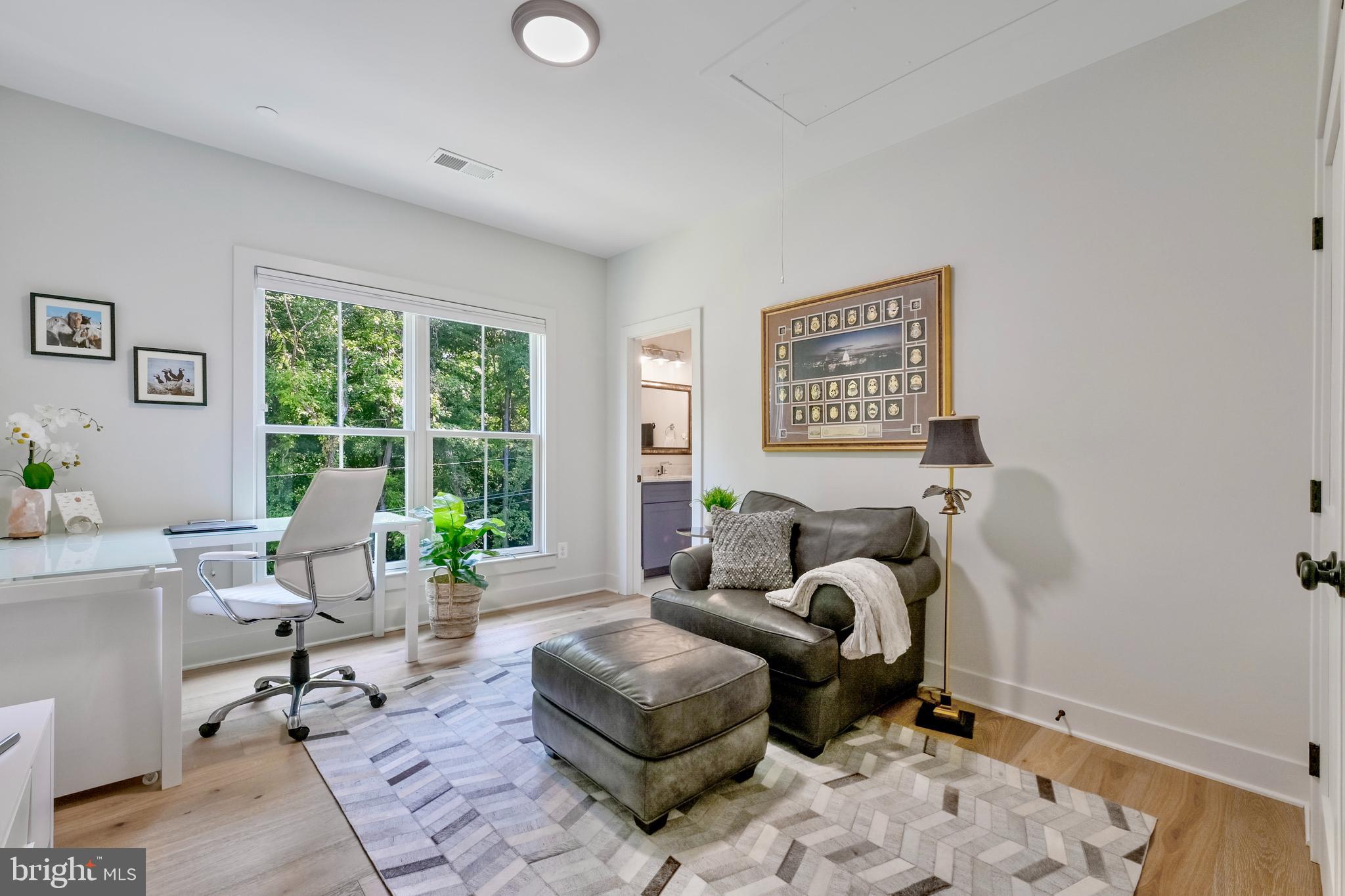 BROWNS WOODS - Residential