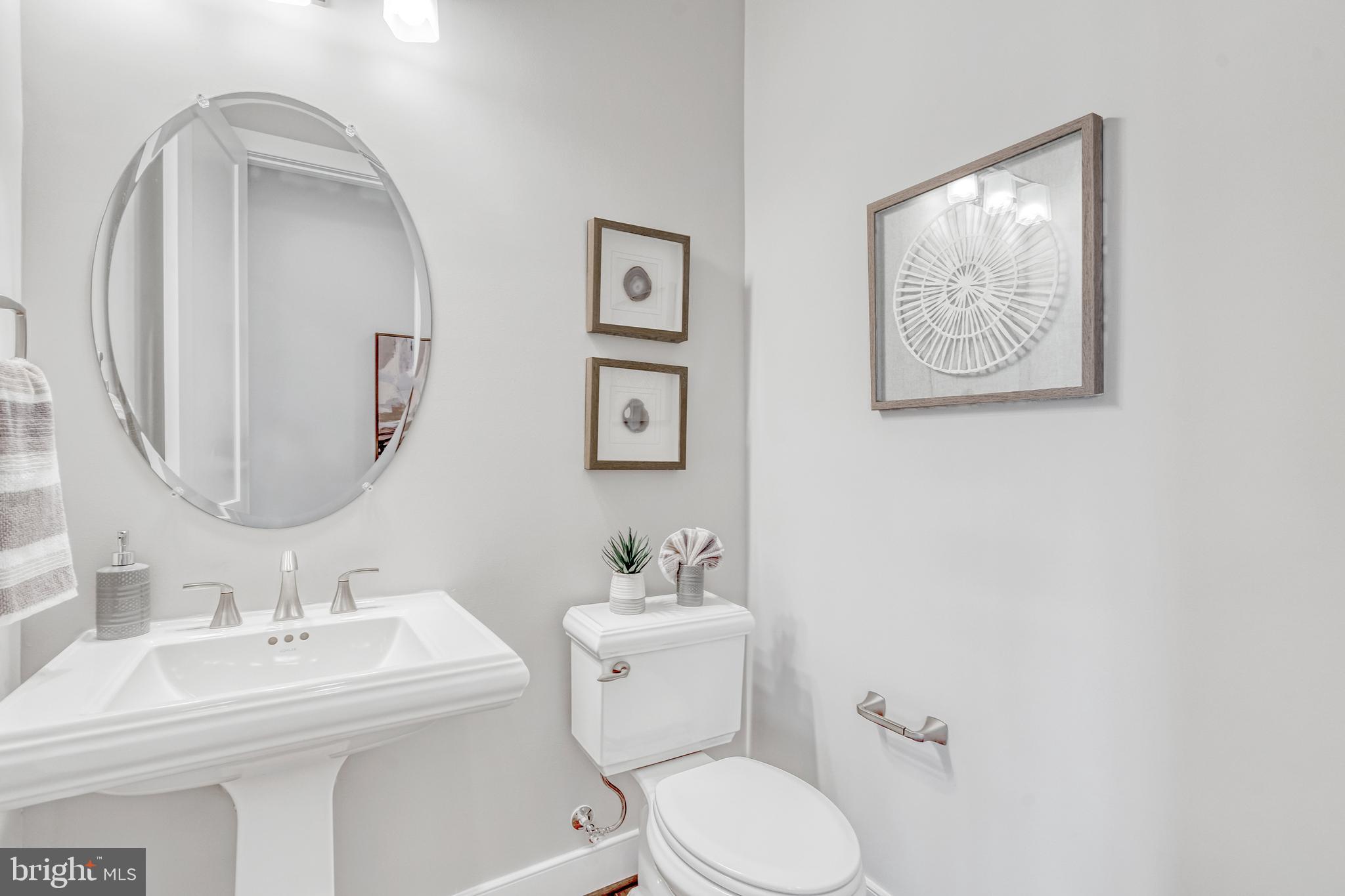 PIMMIT HILLS - Residential