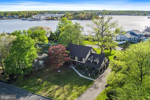 27 Magnolia Lane, Toms River, NJ MLS: NJOC2033960