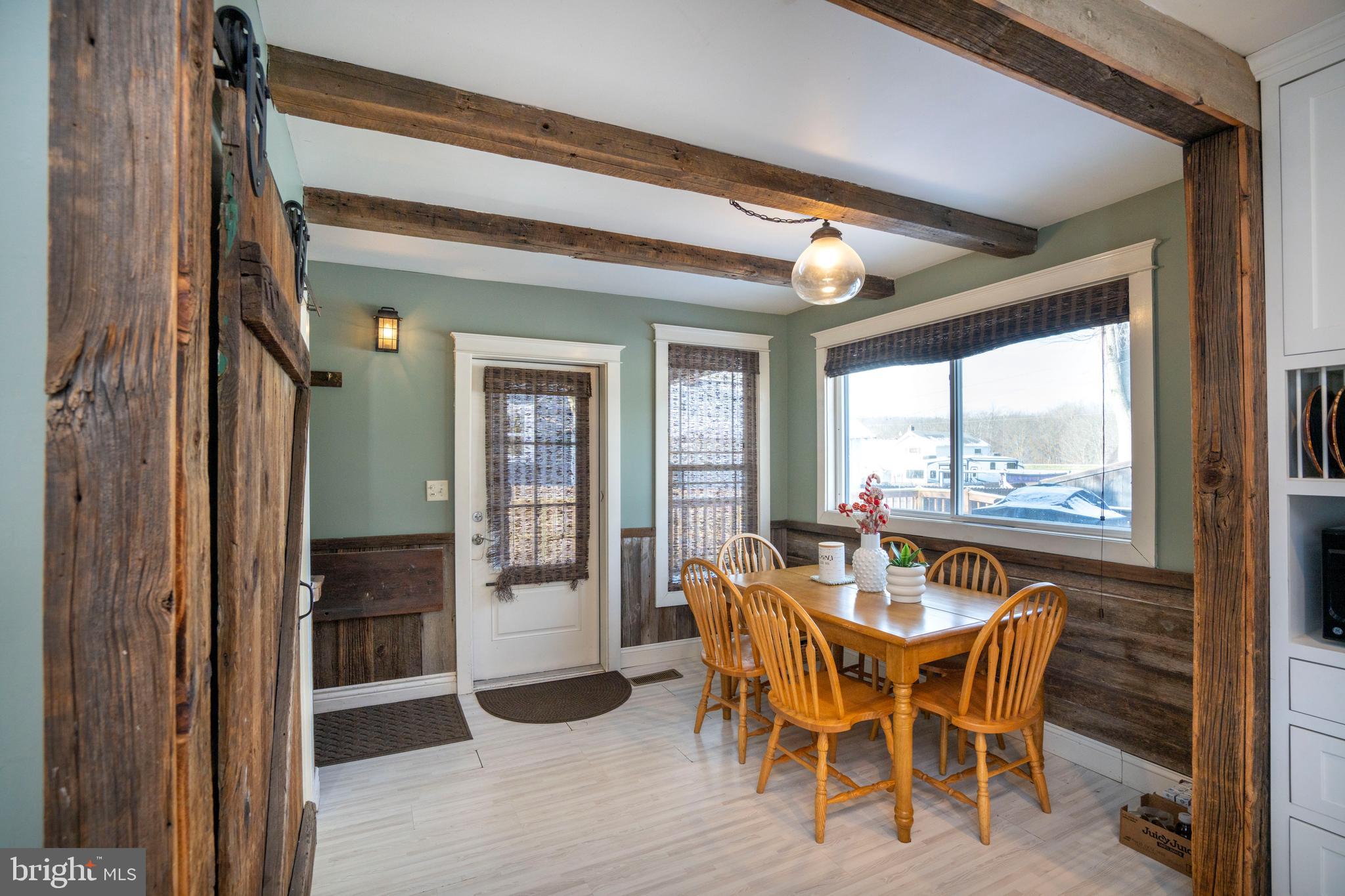 HOWARD - Residential