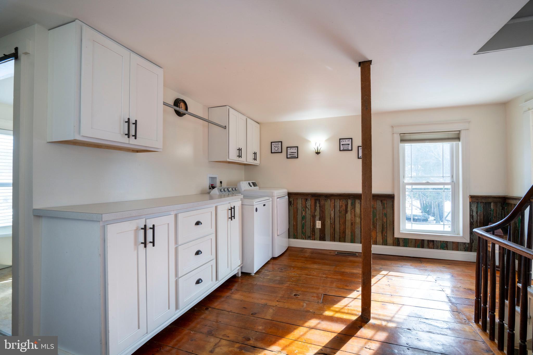 HOWARD - Residential