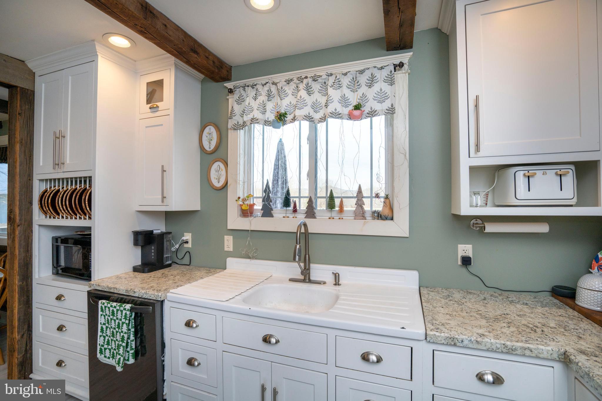 HOWARD - Residential