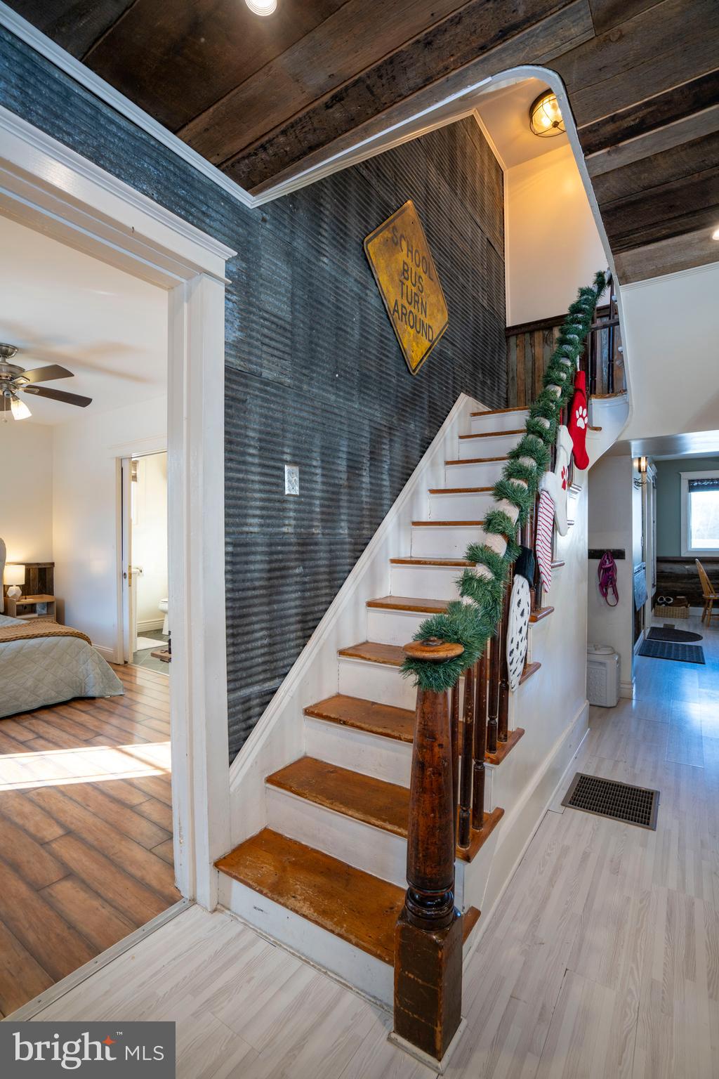 HOWARD - Residential