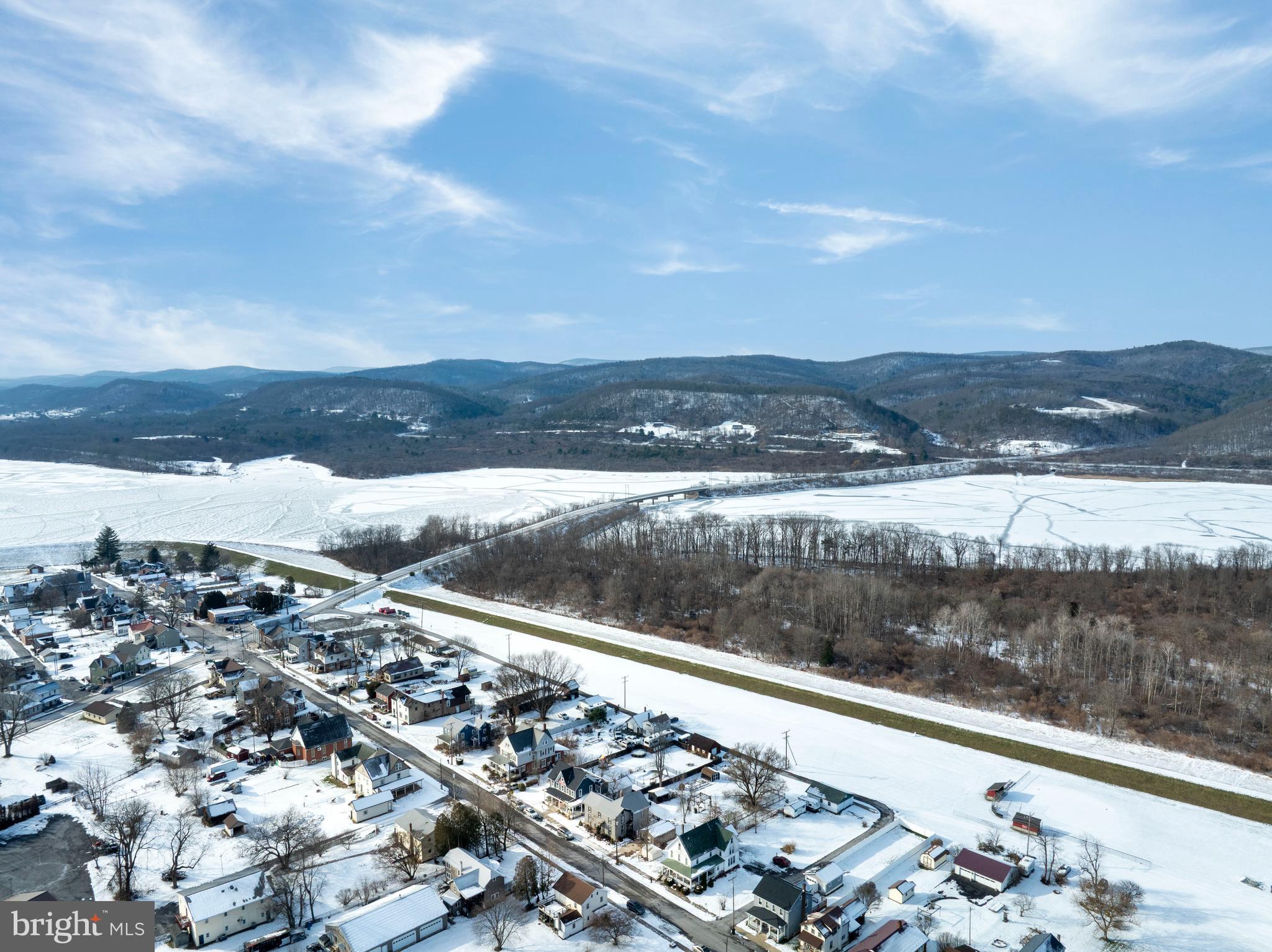 HOWARD - Residential