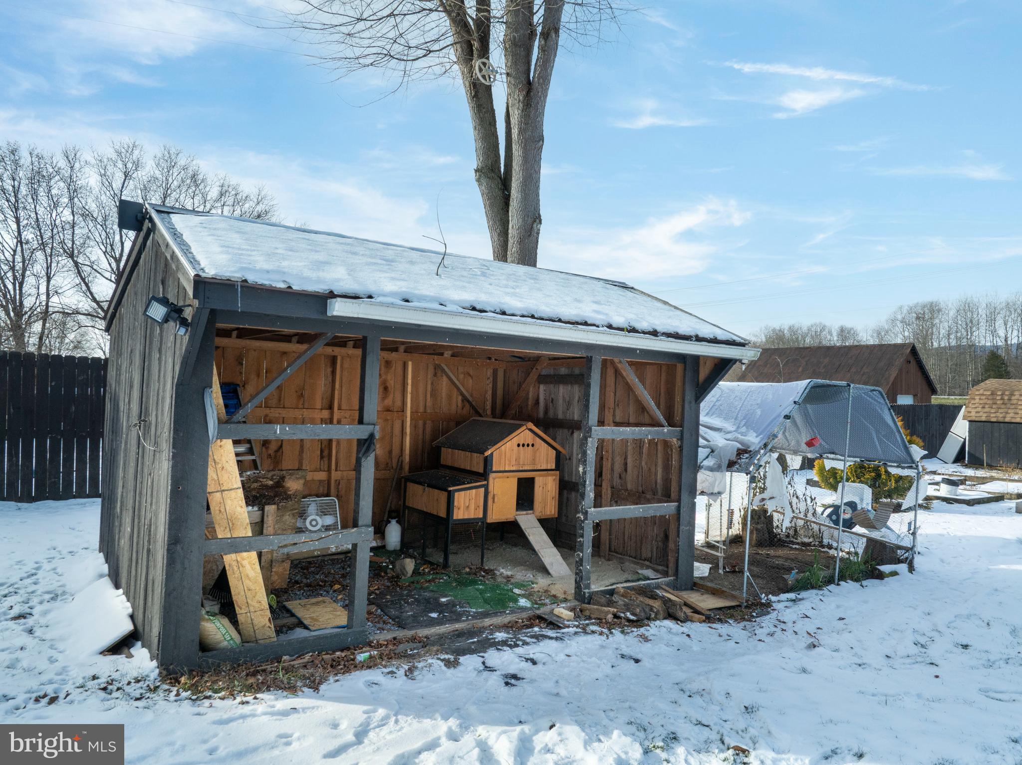 HOWARD - Residential