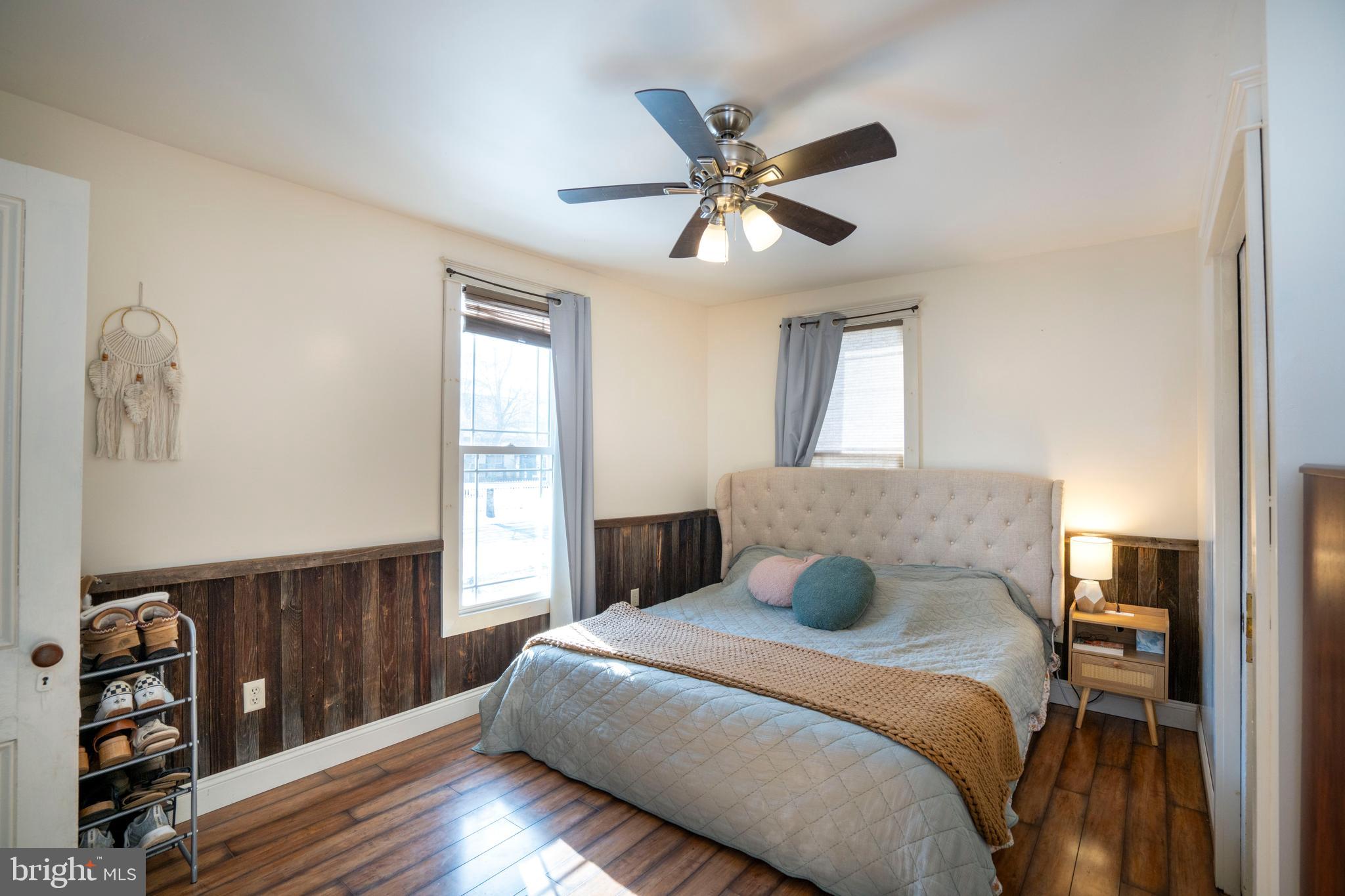 HOWARD - Residential