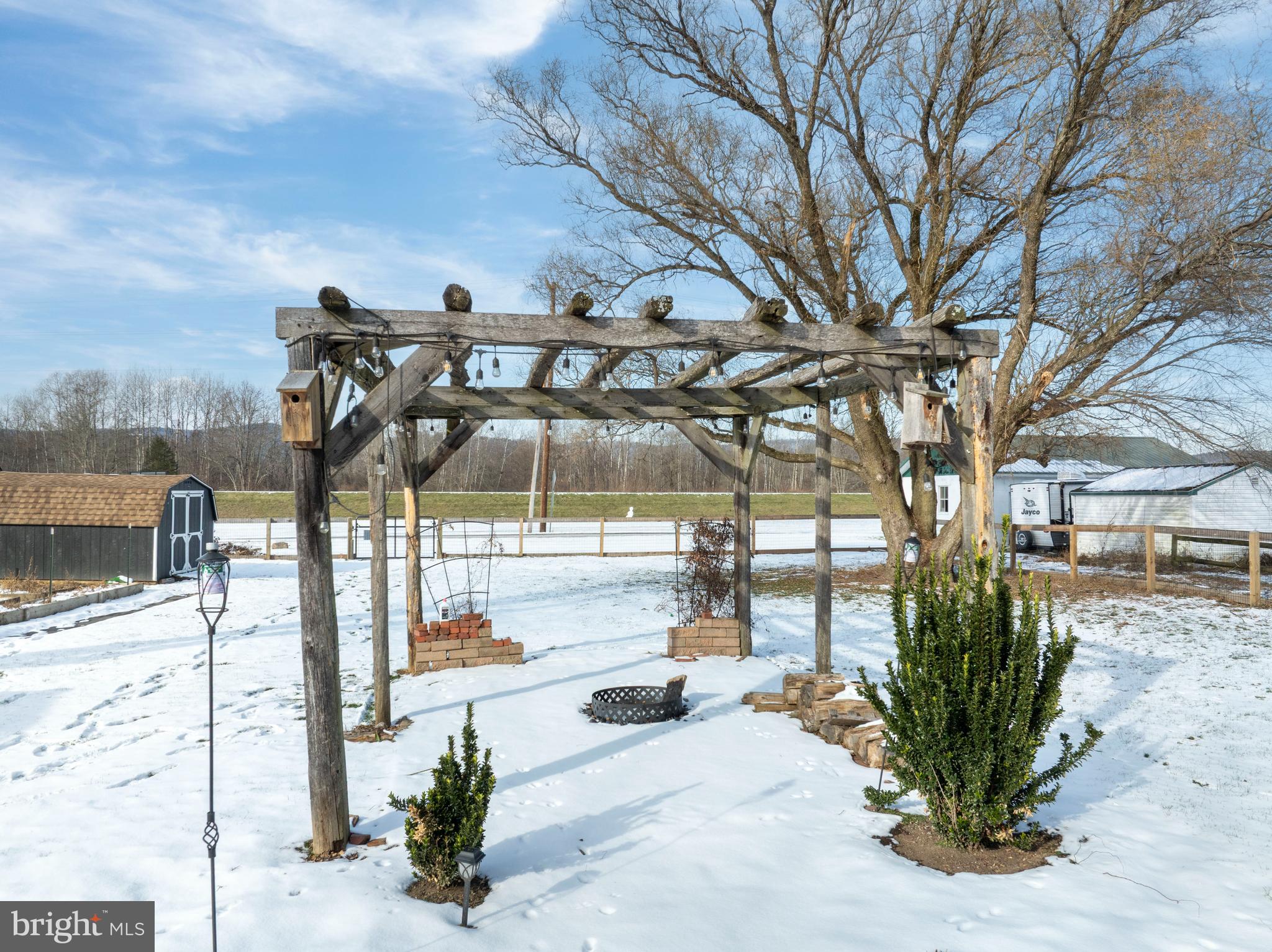 HOWARD - Residential