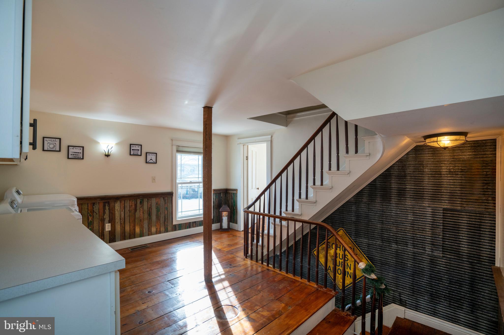 HOWARD - Residential