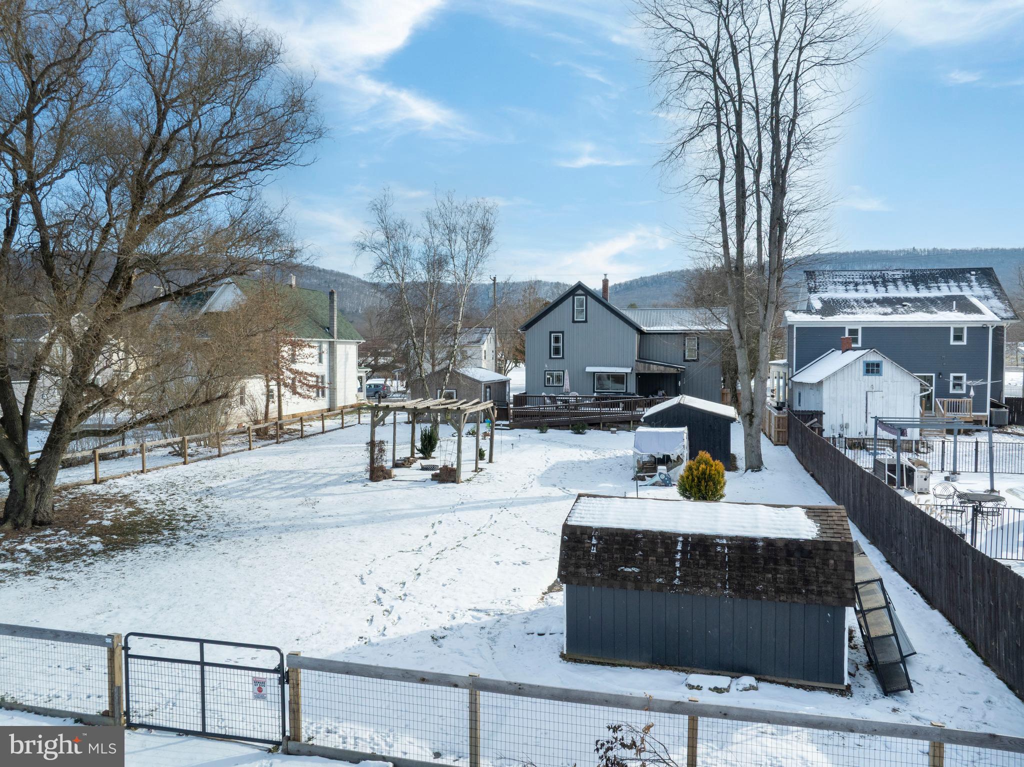 HOWARD - Residential