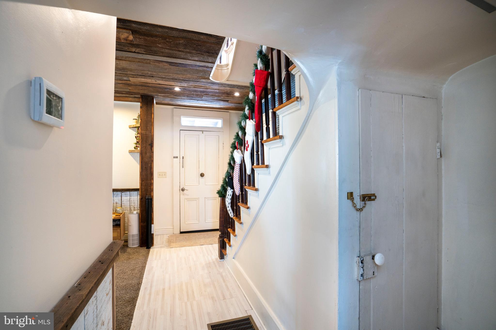 HOWARD - Residential